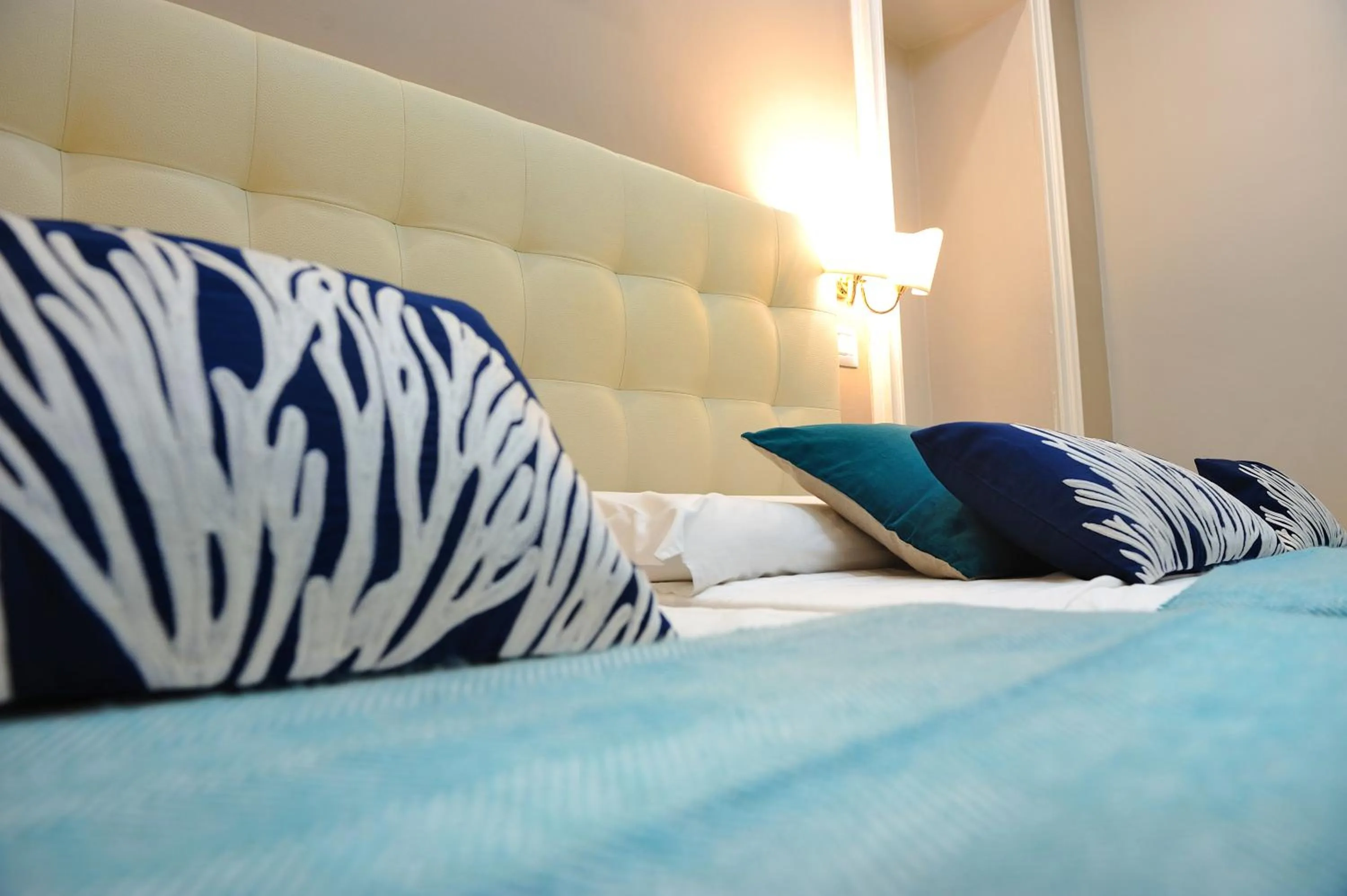 Shower, Bed in Onda Marina Rooms