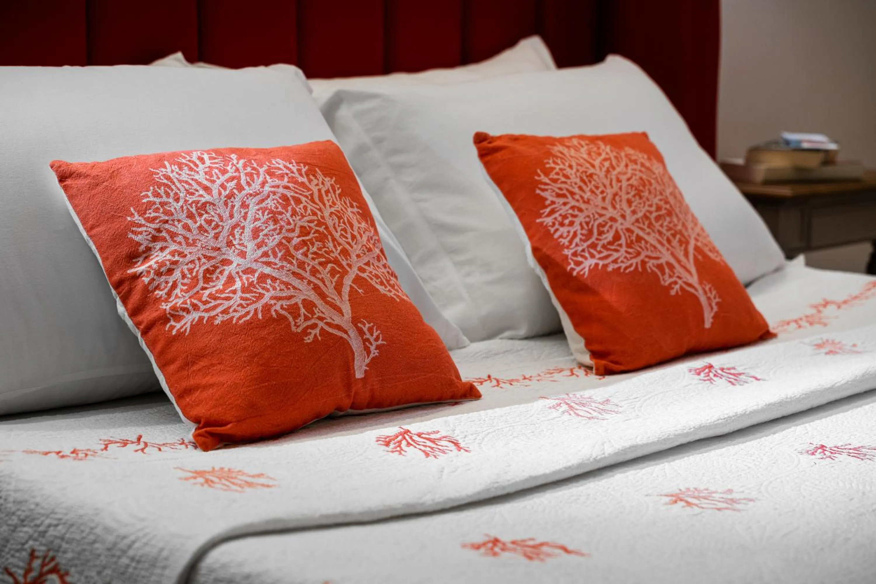 Bed in Onda Marina Rooms