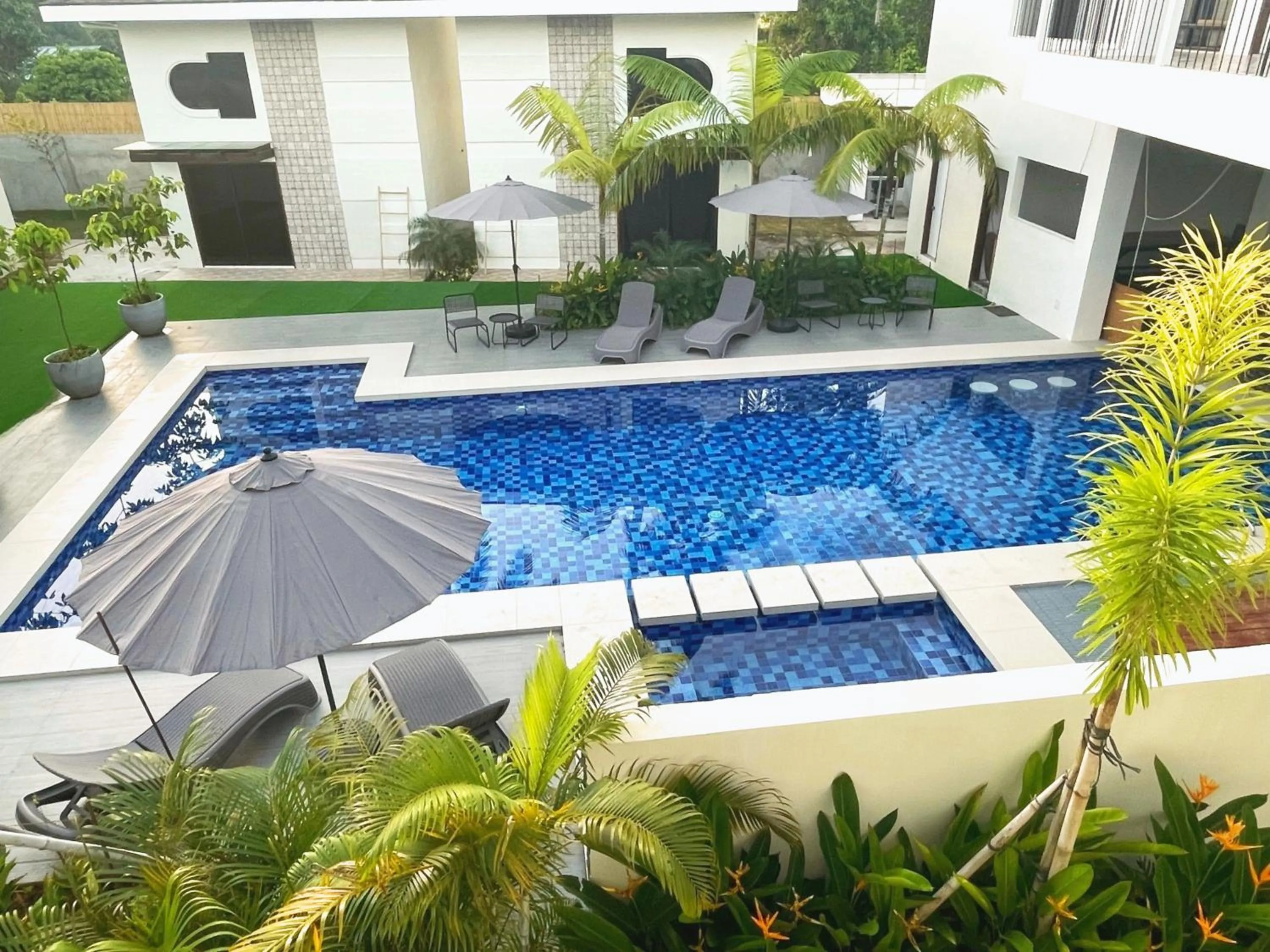 Property building in La Vida Bonita Bed and Breakfast