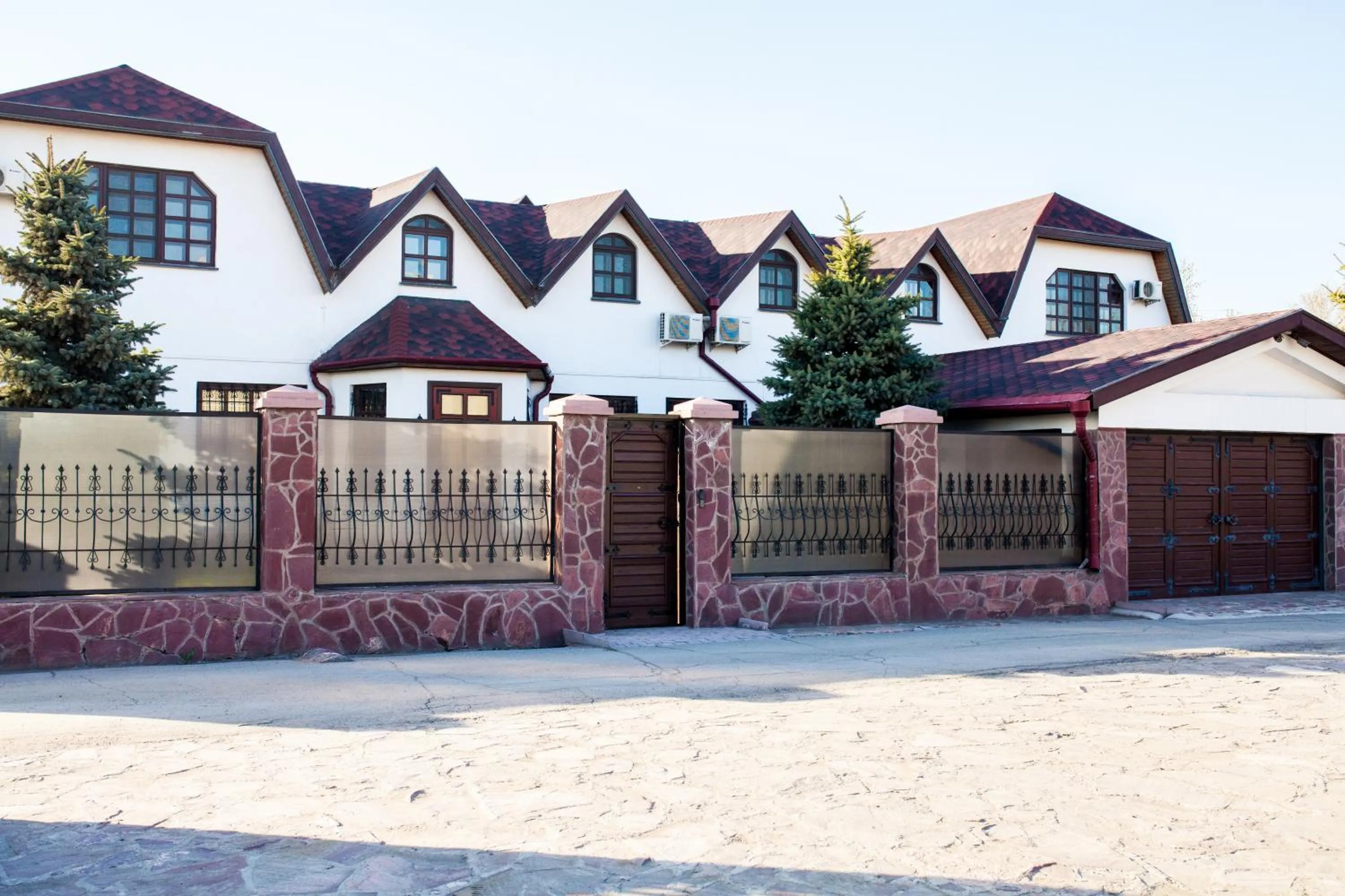 Facade/entrance in Hotel Miss Mari