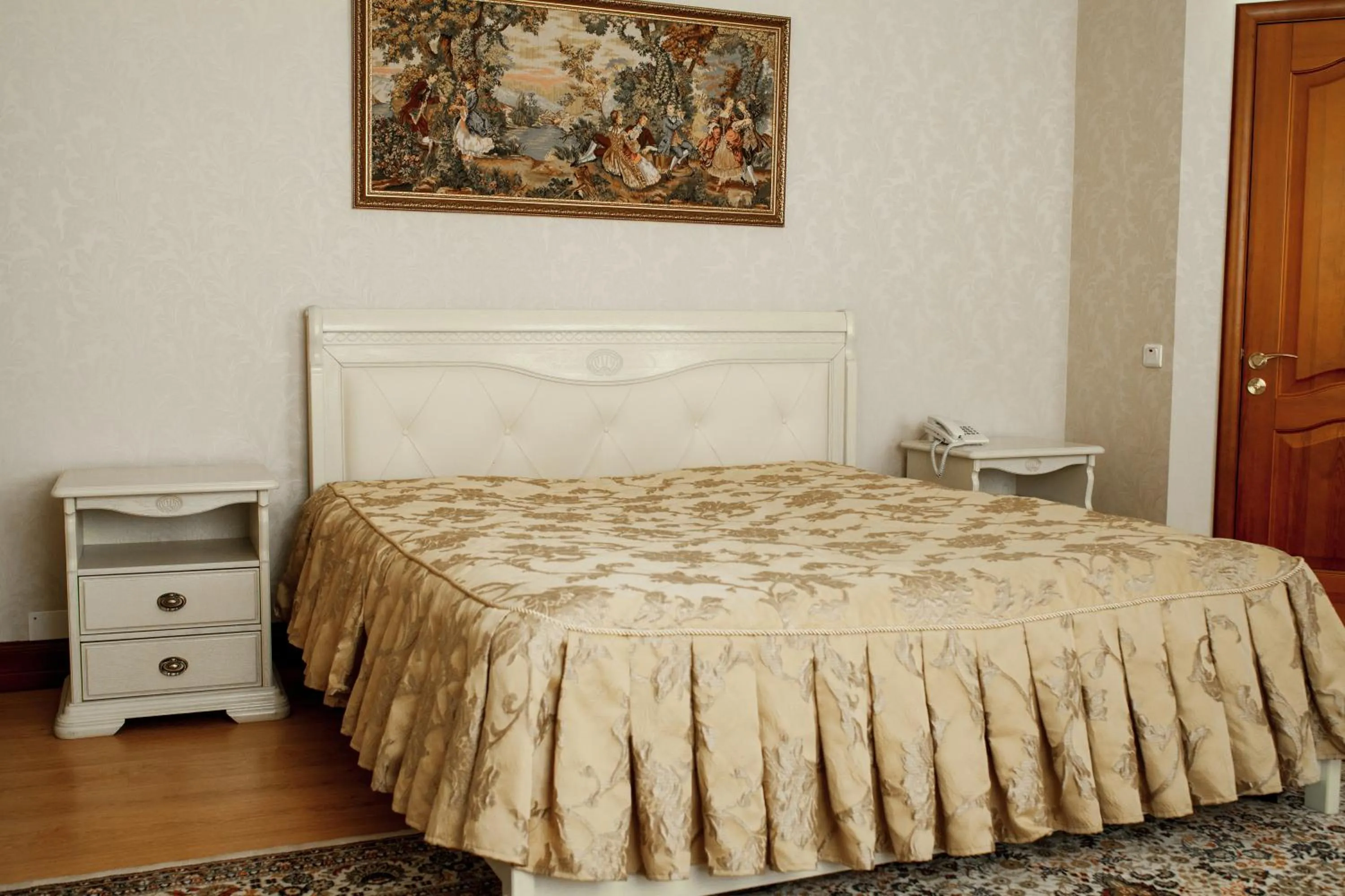 Decorative detail, Bed in Hotel Miss Mari