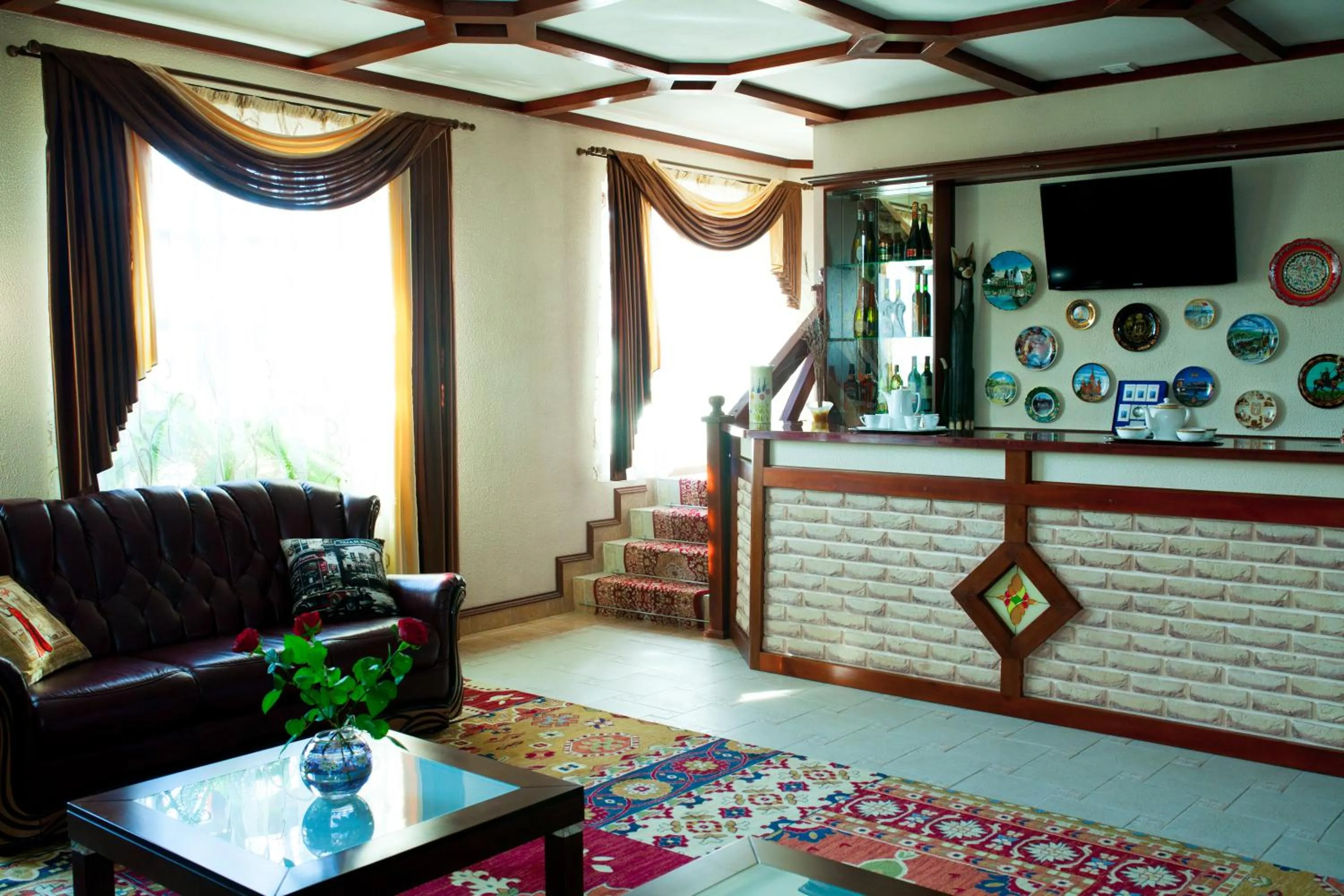 Communal lounge/ TV room in Hotel Miss Mari