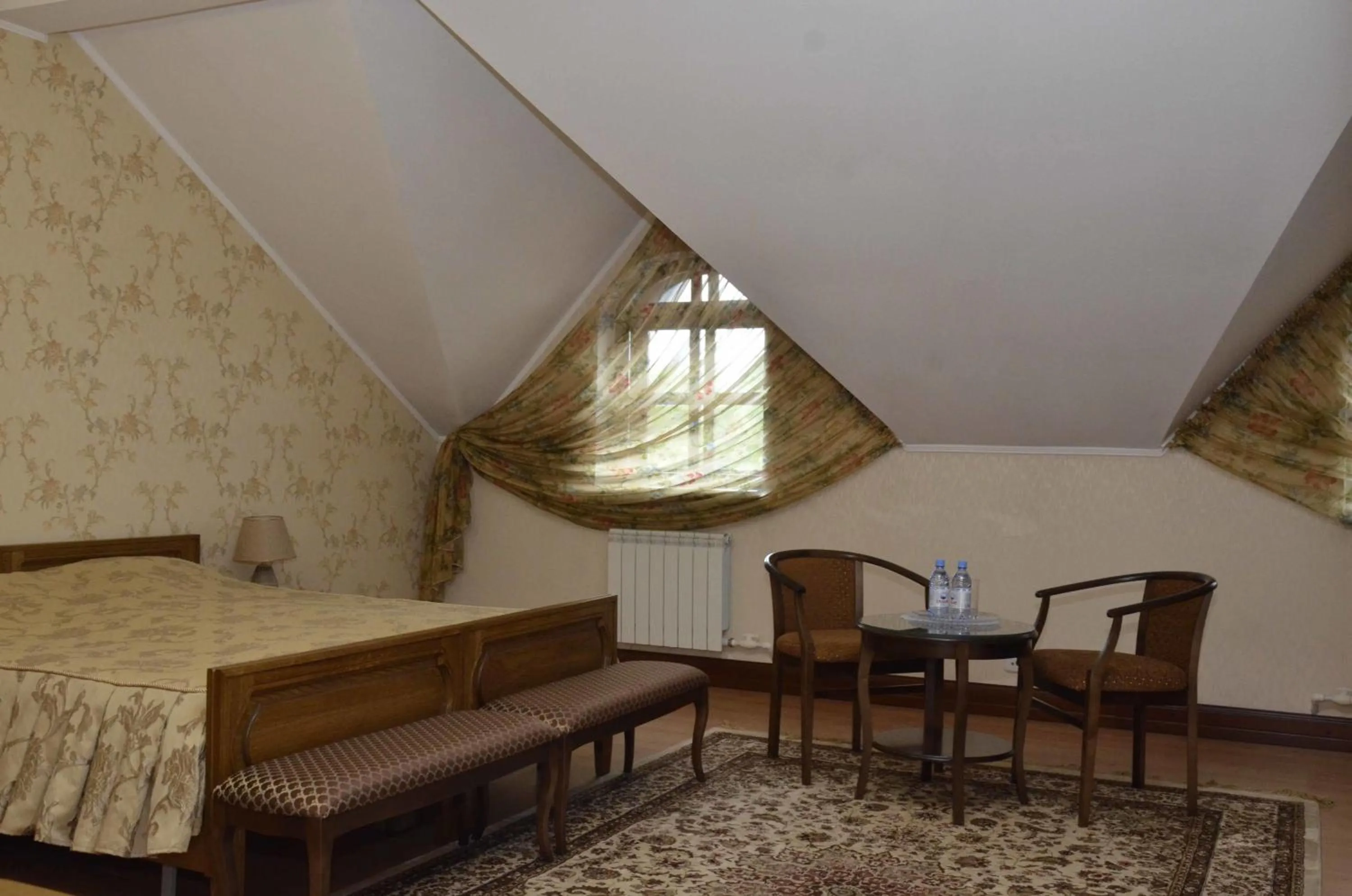 Photo of the whole room, Bed in Hotel Miss Mari