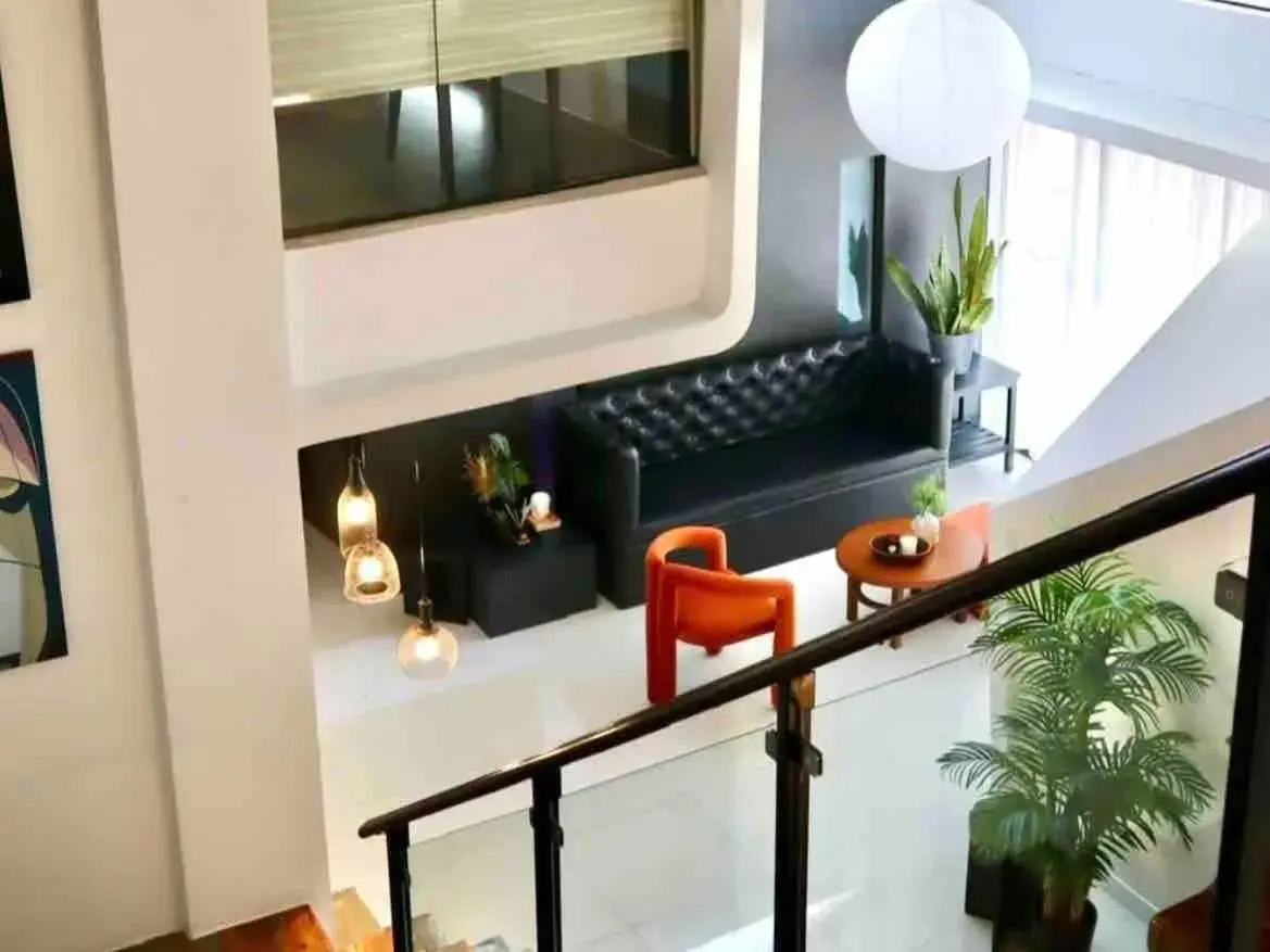 Soho-Style Loft - City Center with 4BR, Wifi and Gameroom Soho-Style Loft - City Center with 4BR, Wifi and Gameroom