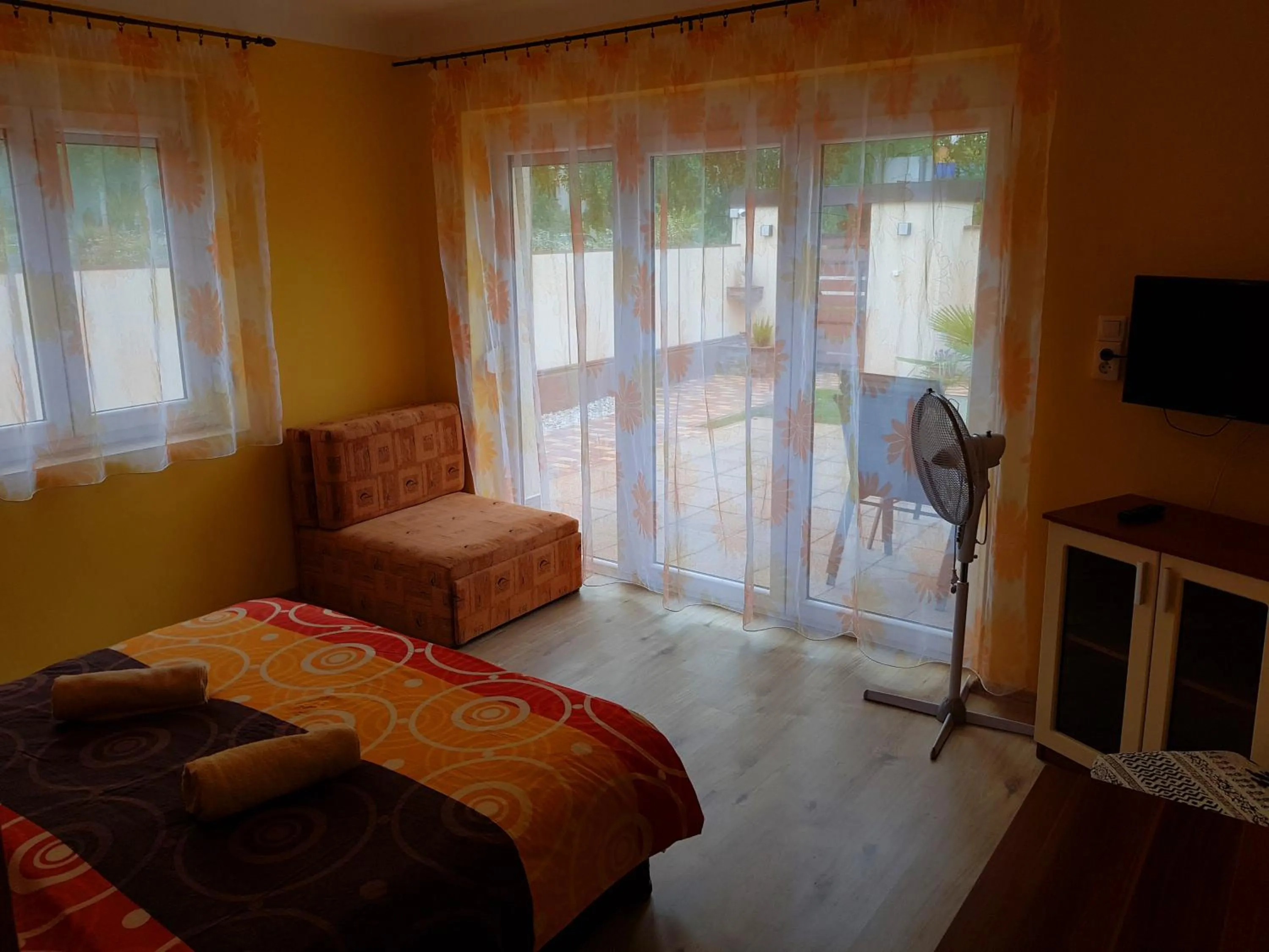 Bed in Napsugár Villa "A"