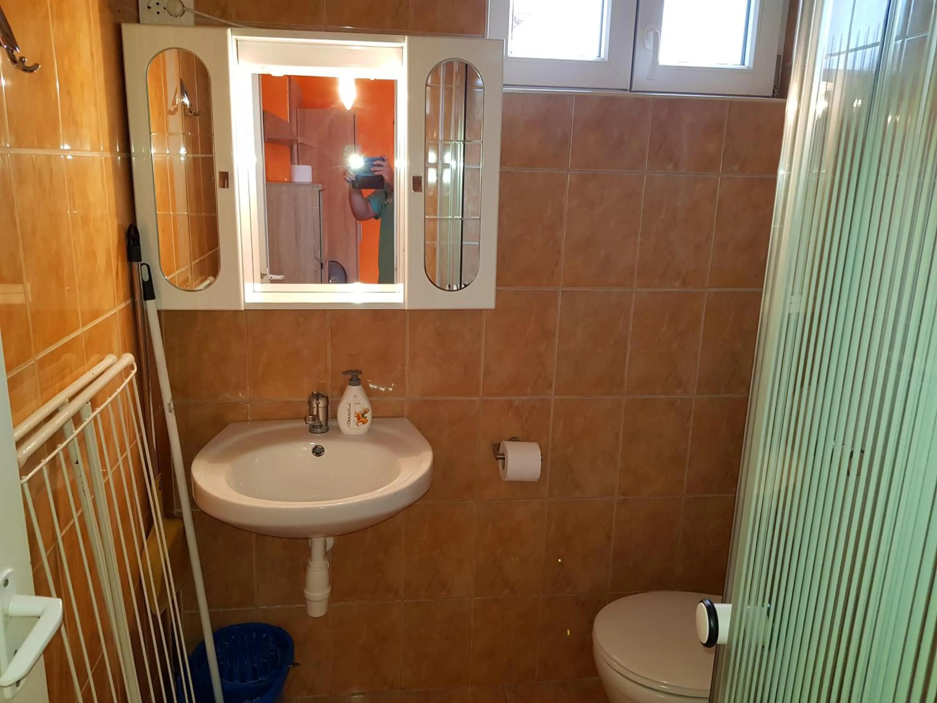 Shower in Napsugár Villa "A"