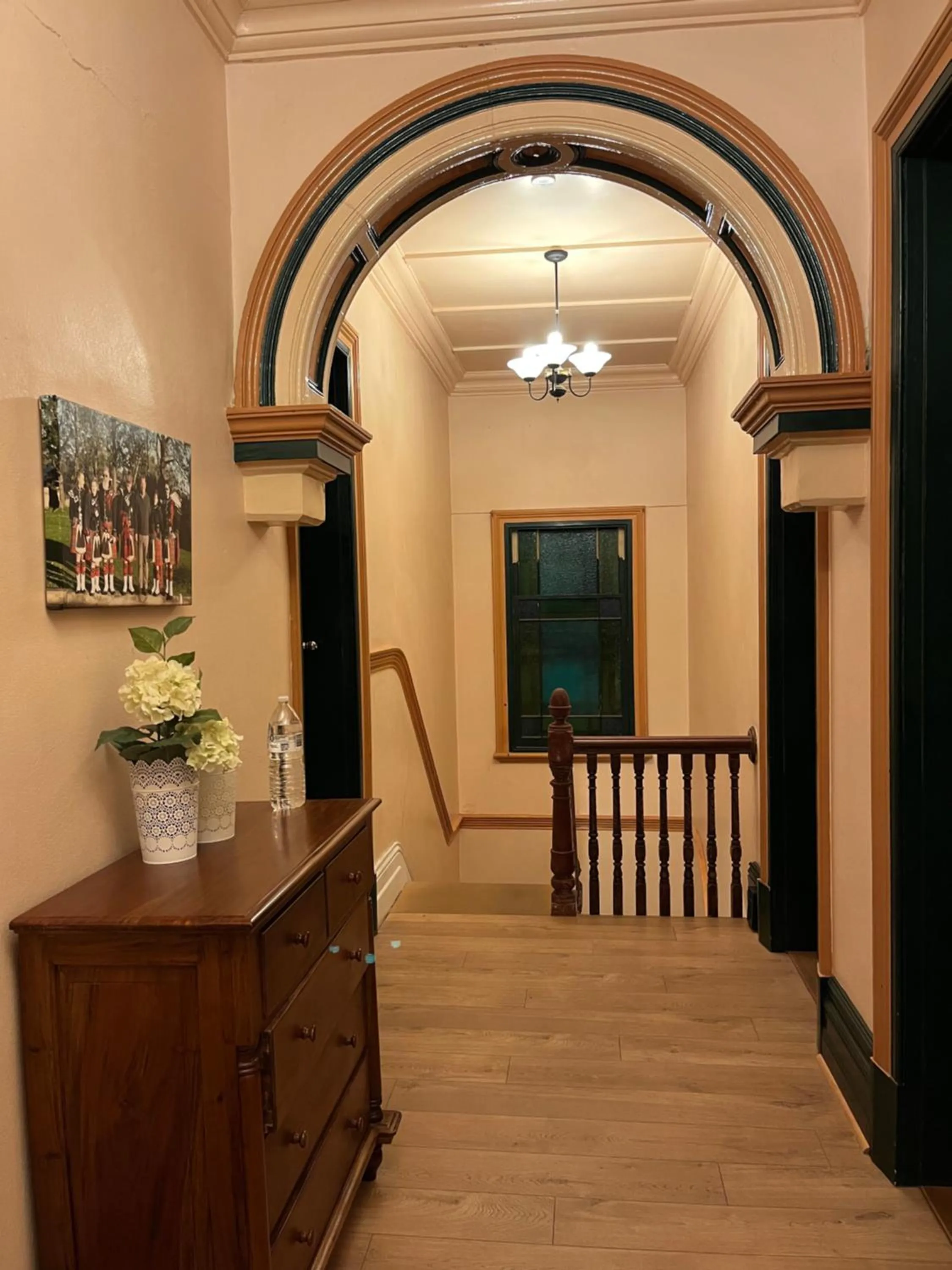 Property building in Airlie House Motor Inn