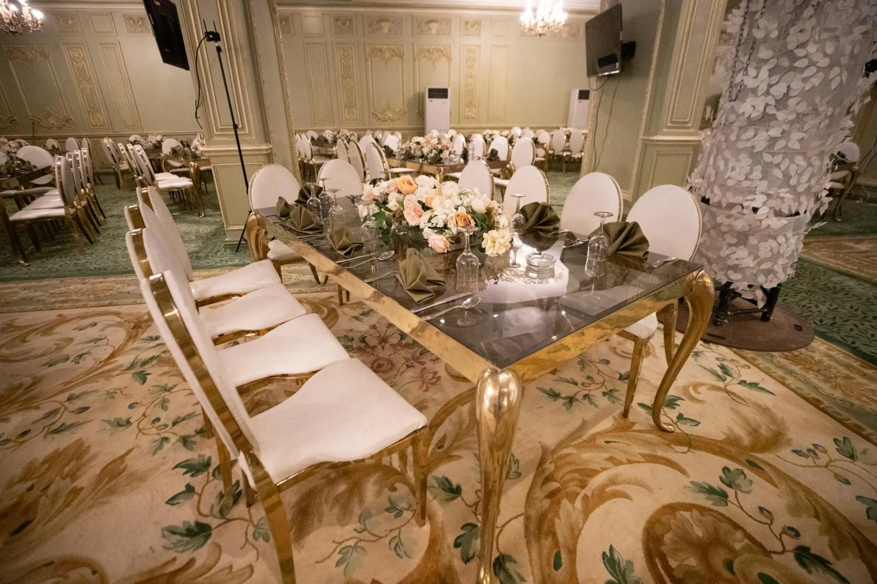 Banquet/Function facilities in Oriental grand Plaza