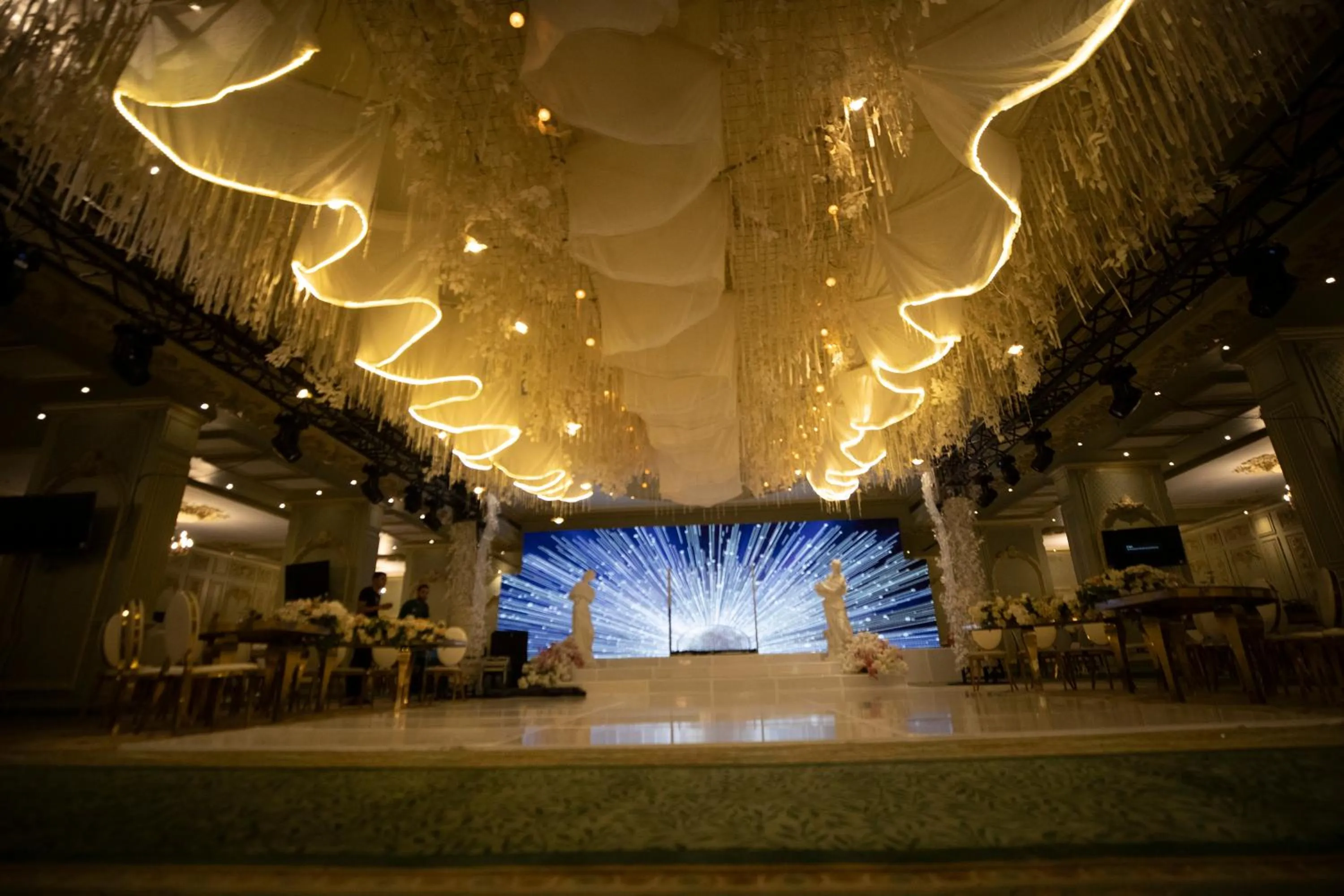 wedding in Oriental grand Plaza
