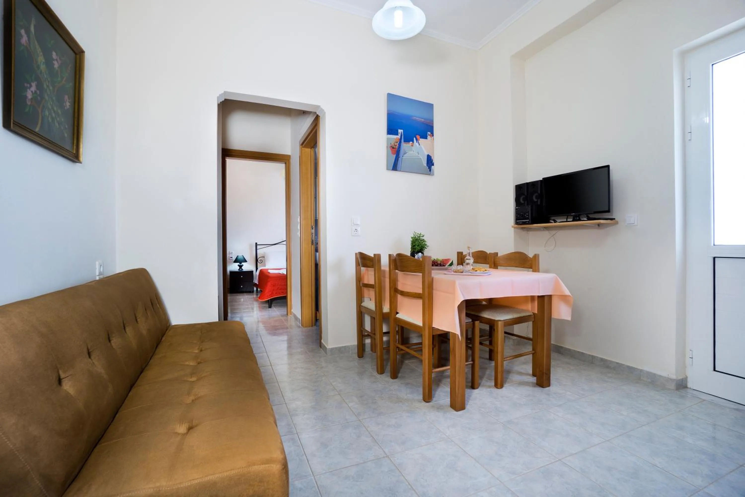 TV and multimedia in Skamagkas M. Apartments