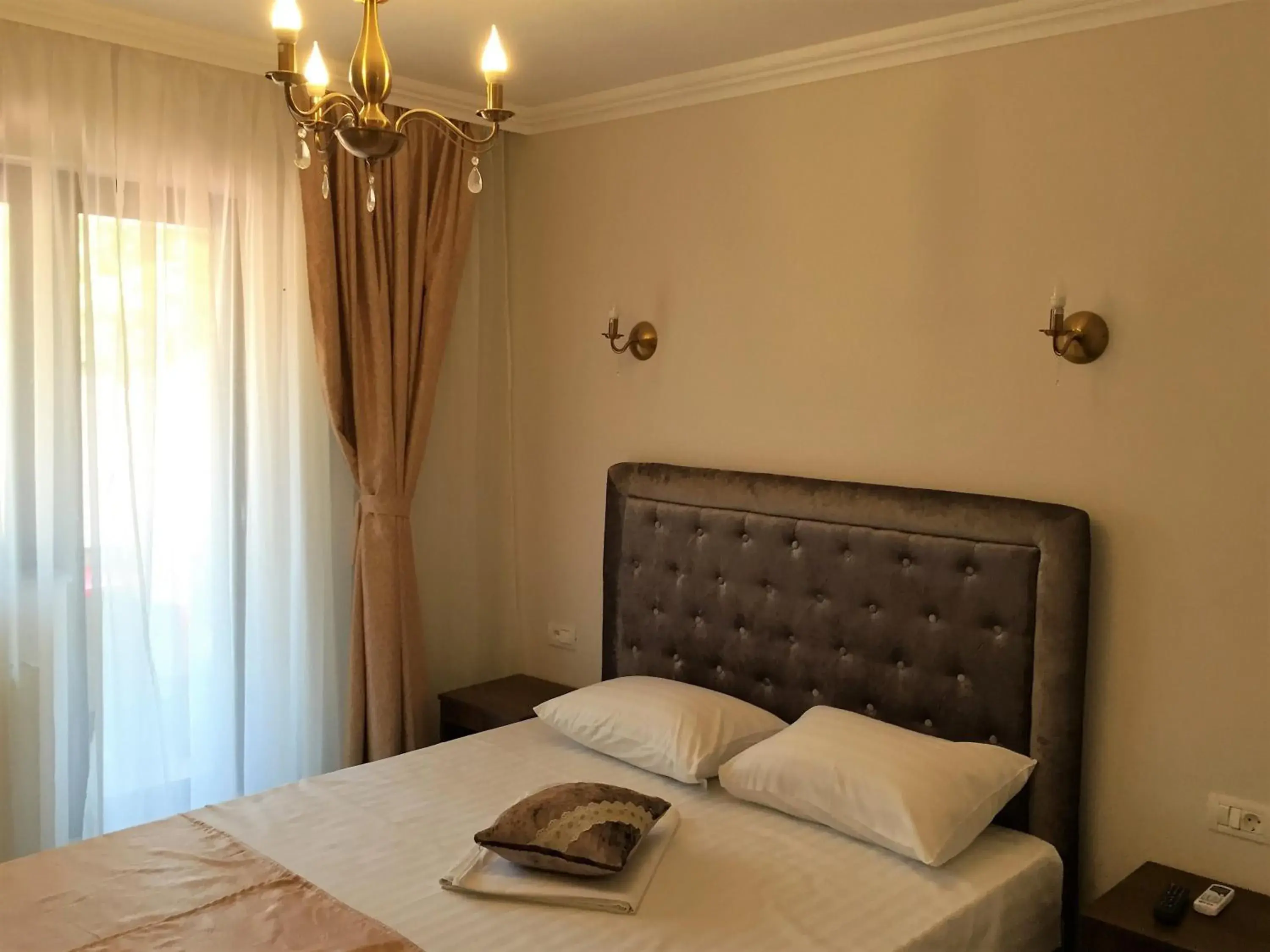 Double Room in Pensiunea La Iani Double Room in Pensiunea La Iani