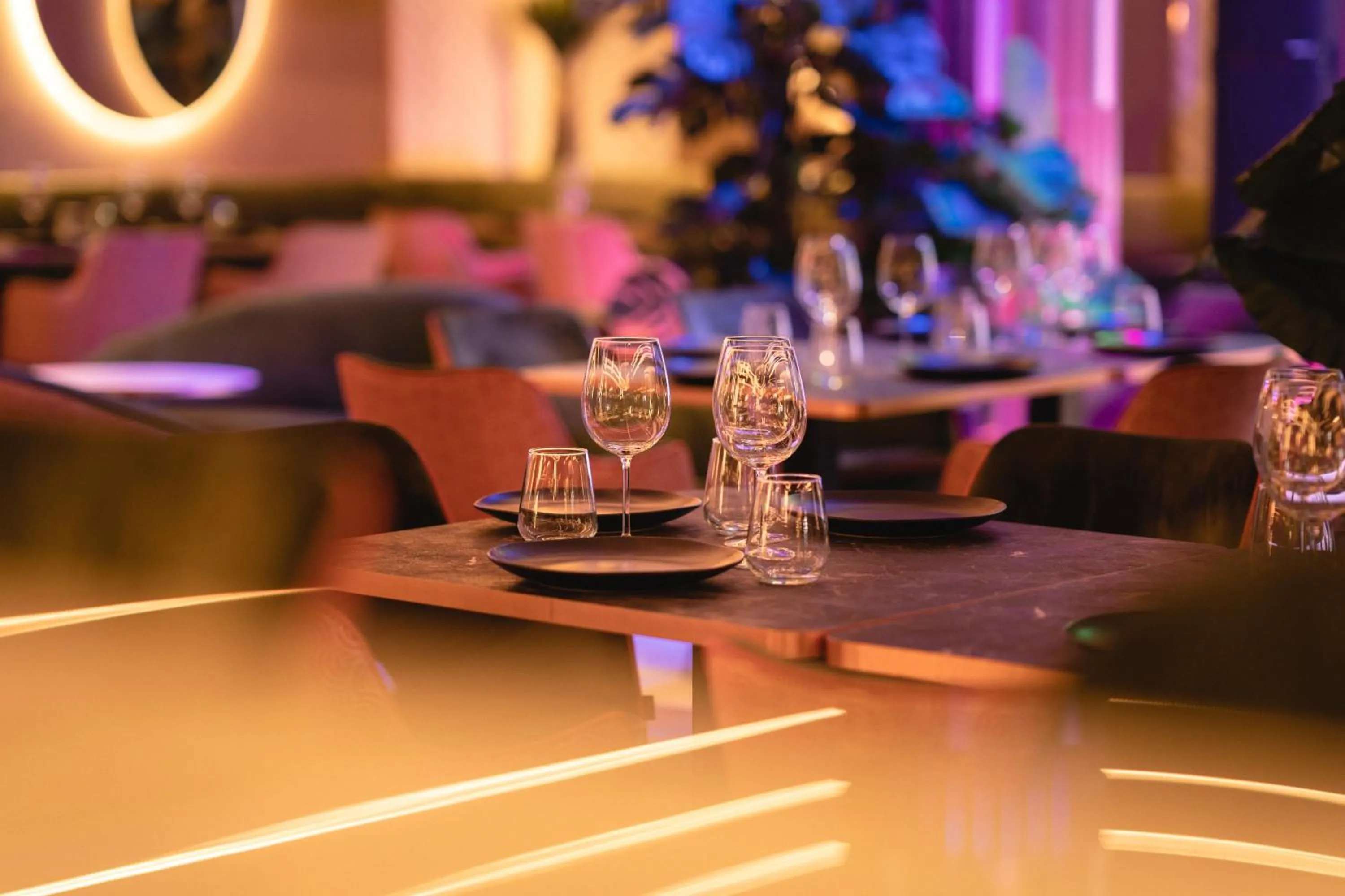 Restaurant/places to eat in Hotel Primavera Park