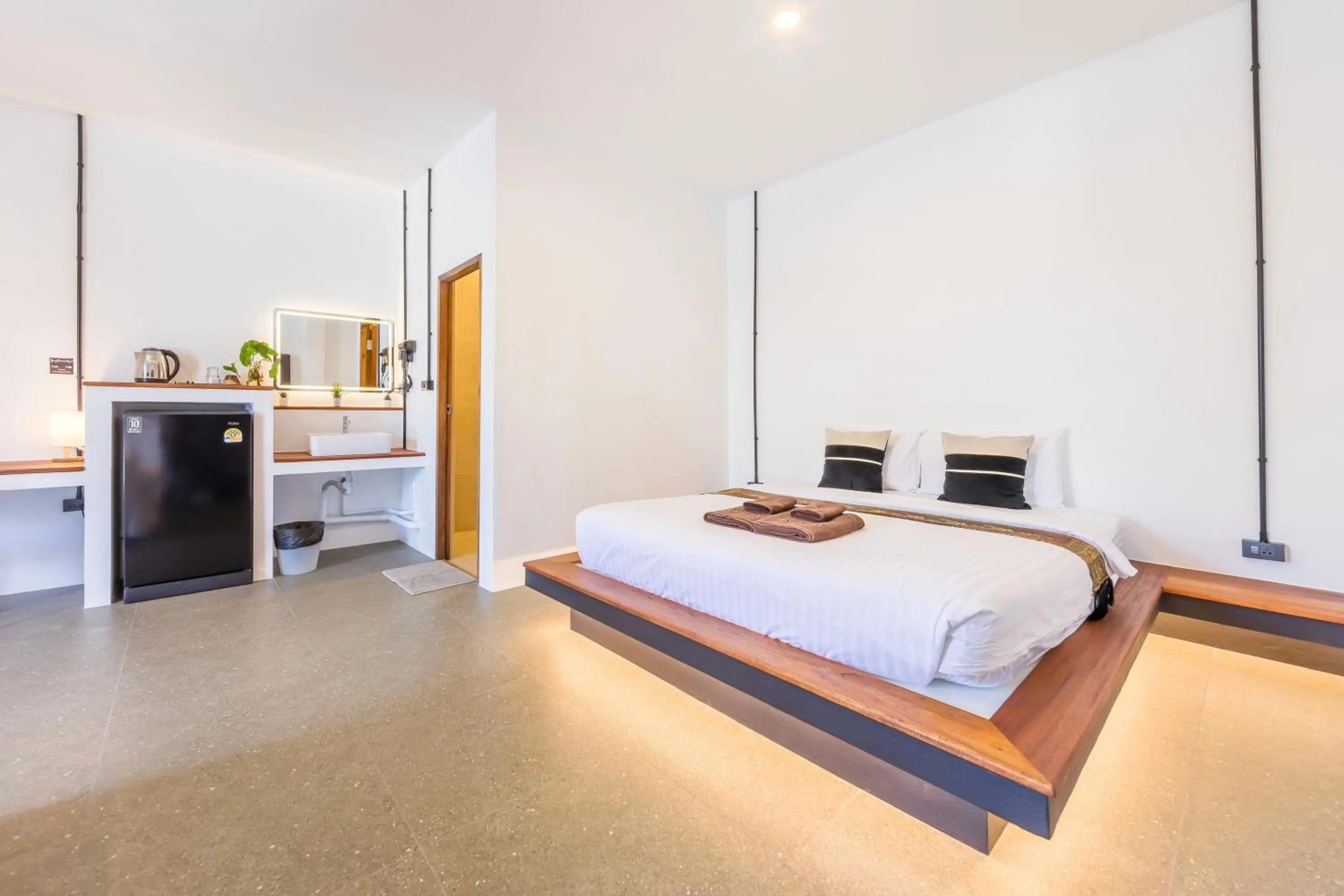 Bedroom, Bed in Infinity Guesthouse