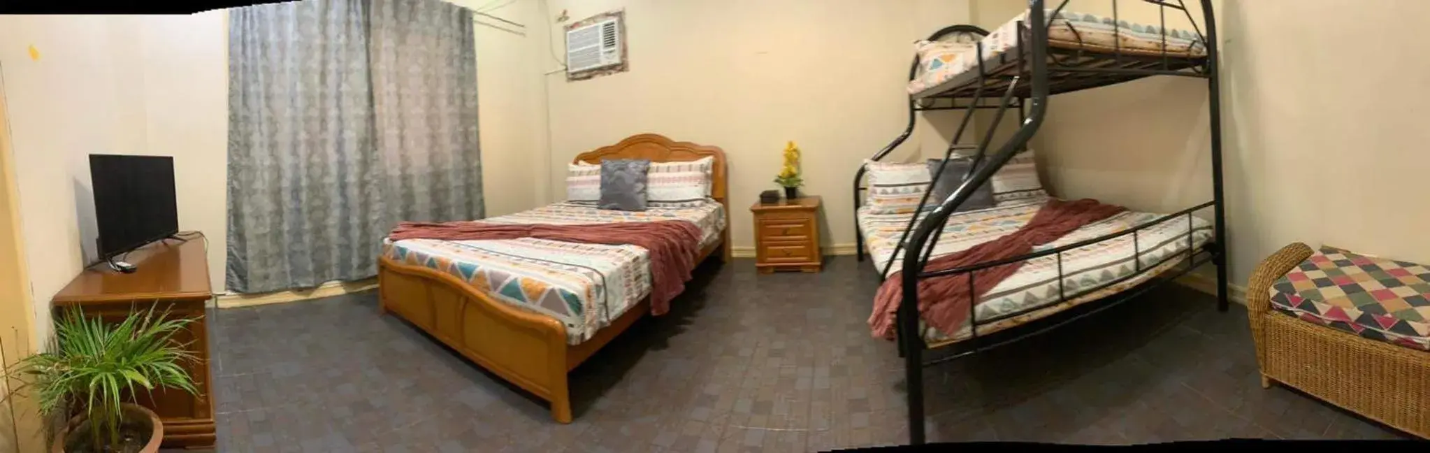 Double Room in Pundaquit Luxury Resort Double Room in Pundaquit Luxury Resort