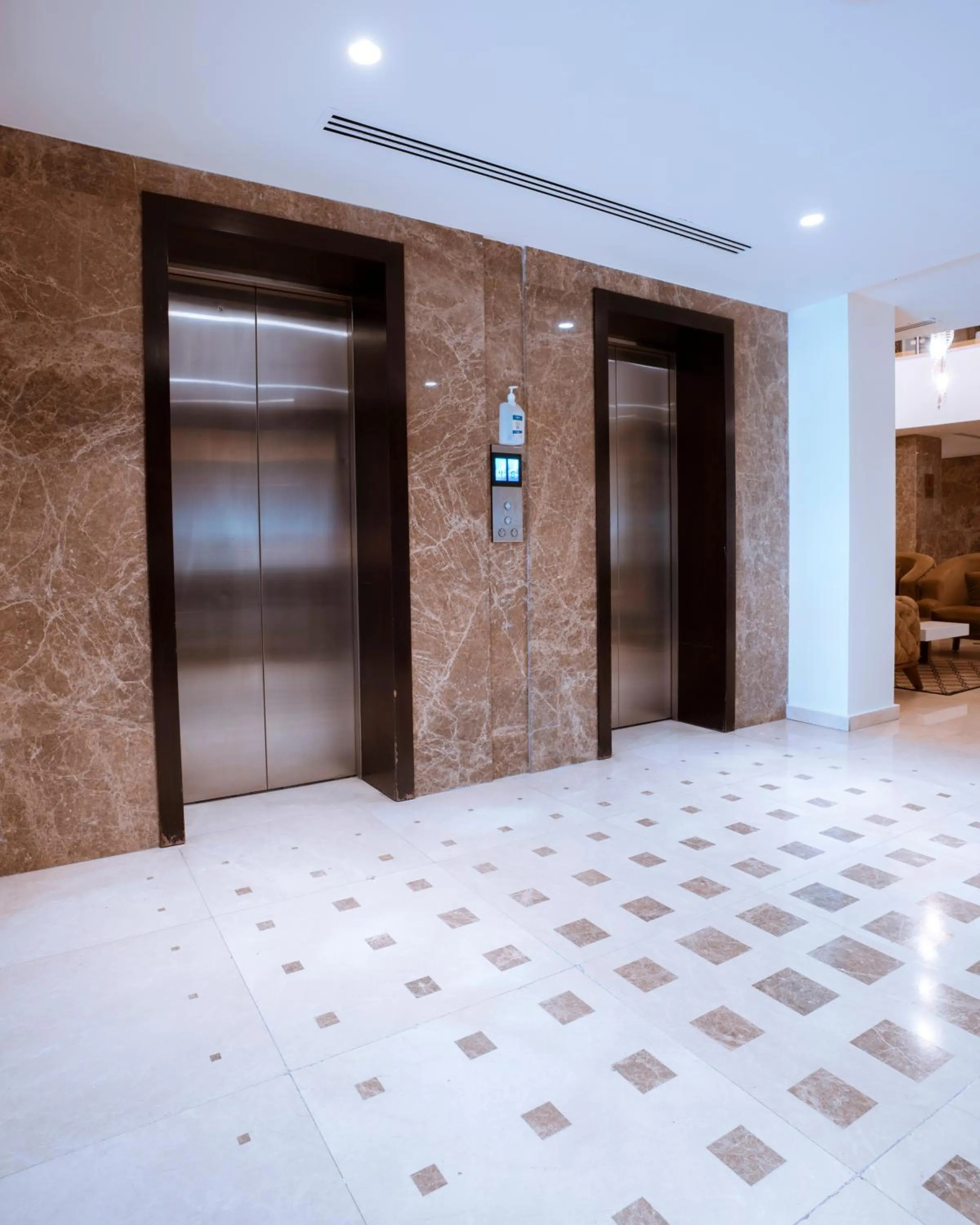 elevator in Rawa Luxury Hotel Suites