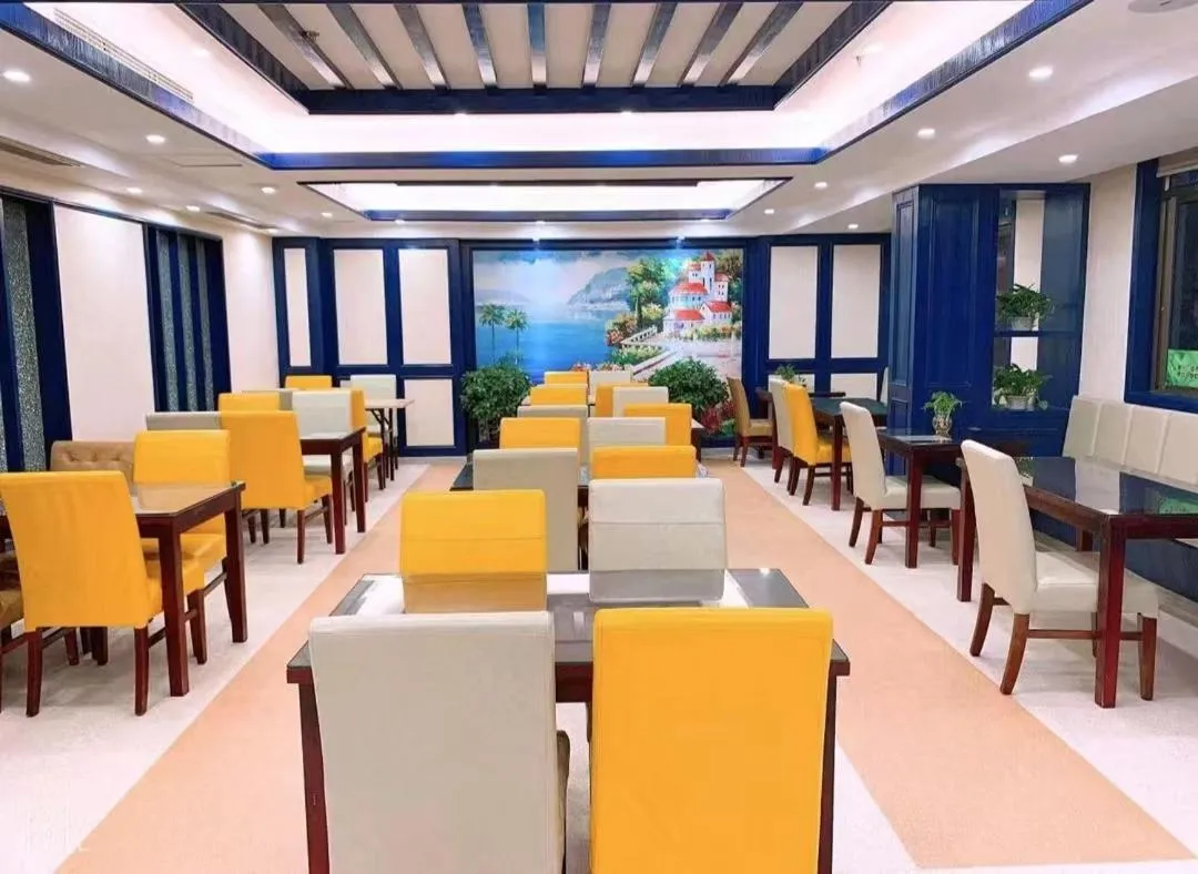 Restaurant/places to eat in Yiwu Ruifeng Hotel
