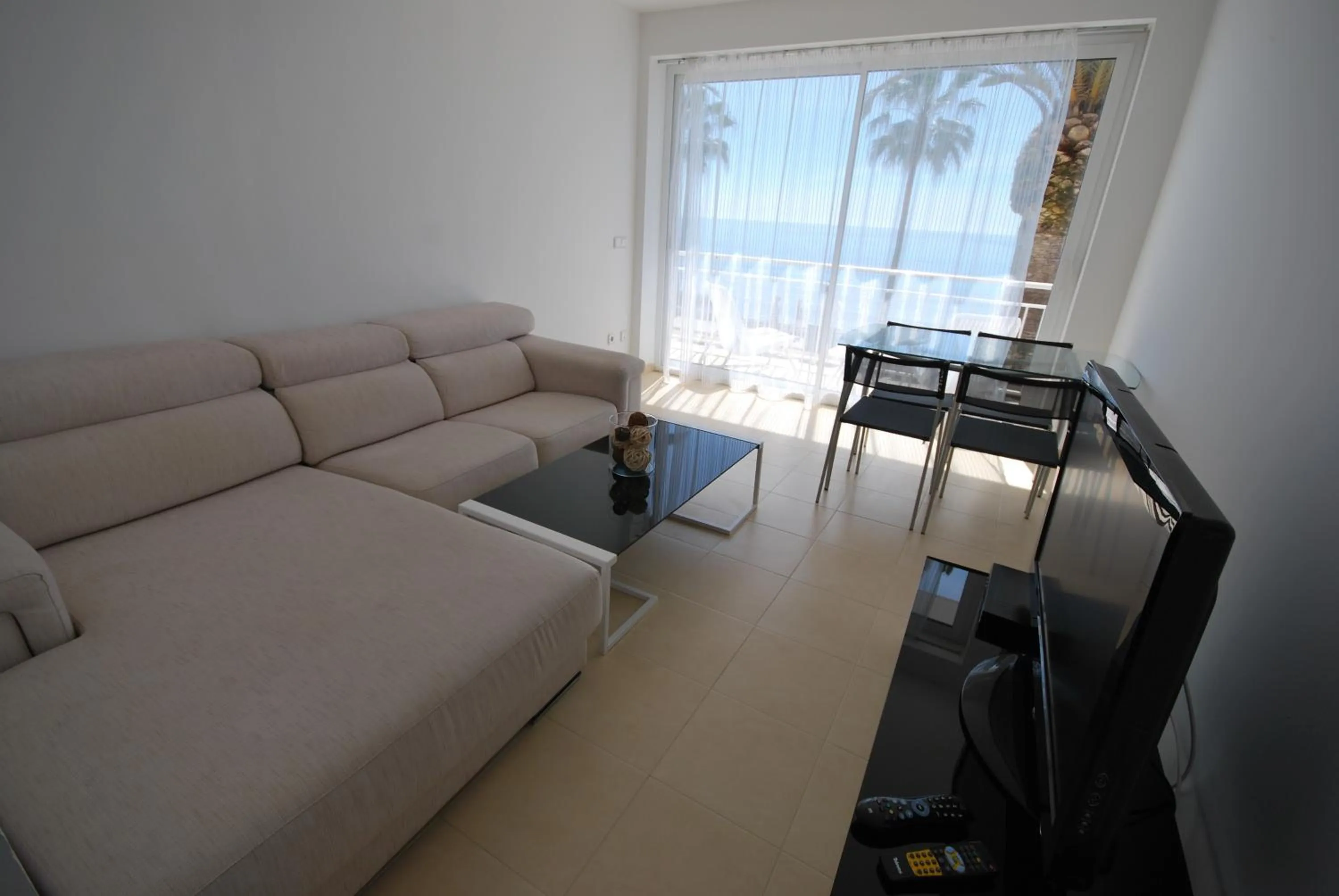 Day in Apartamentos Alborada