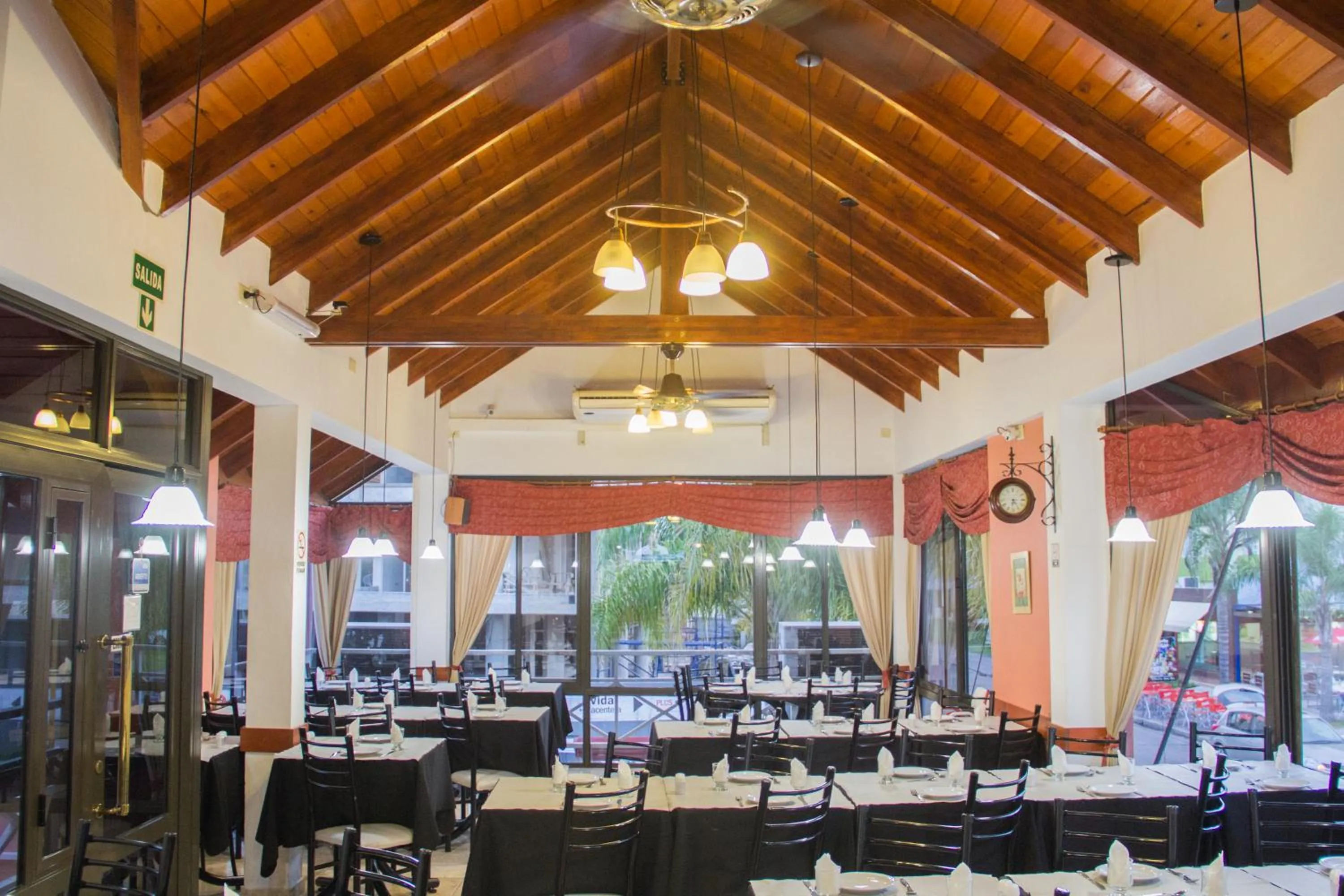 Apart Hotel Guarumba
