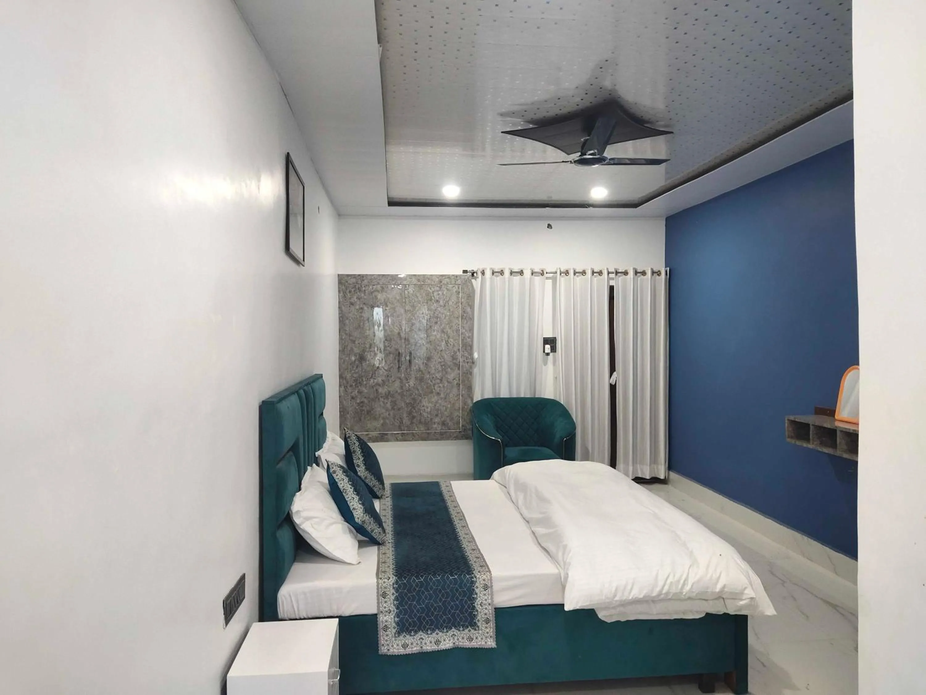 Hotel O by OYO Saraswati Palace
