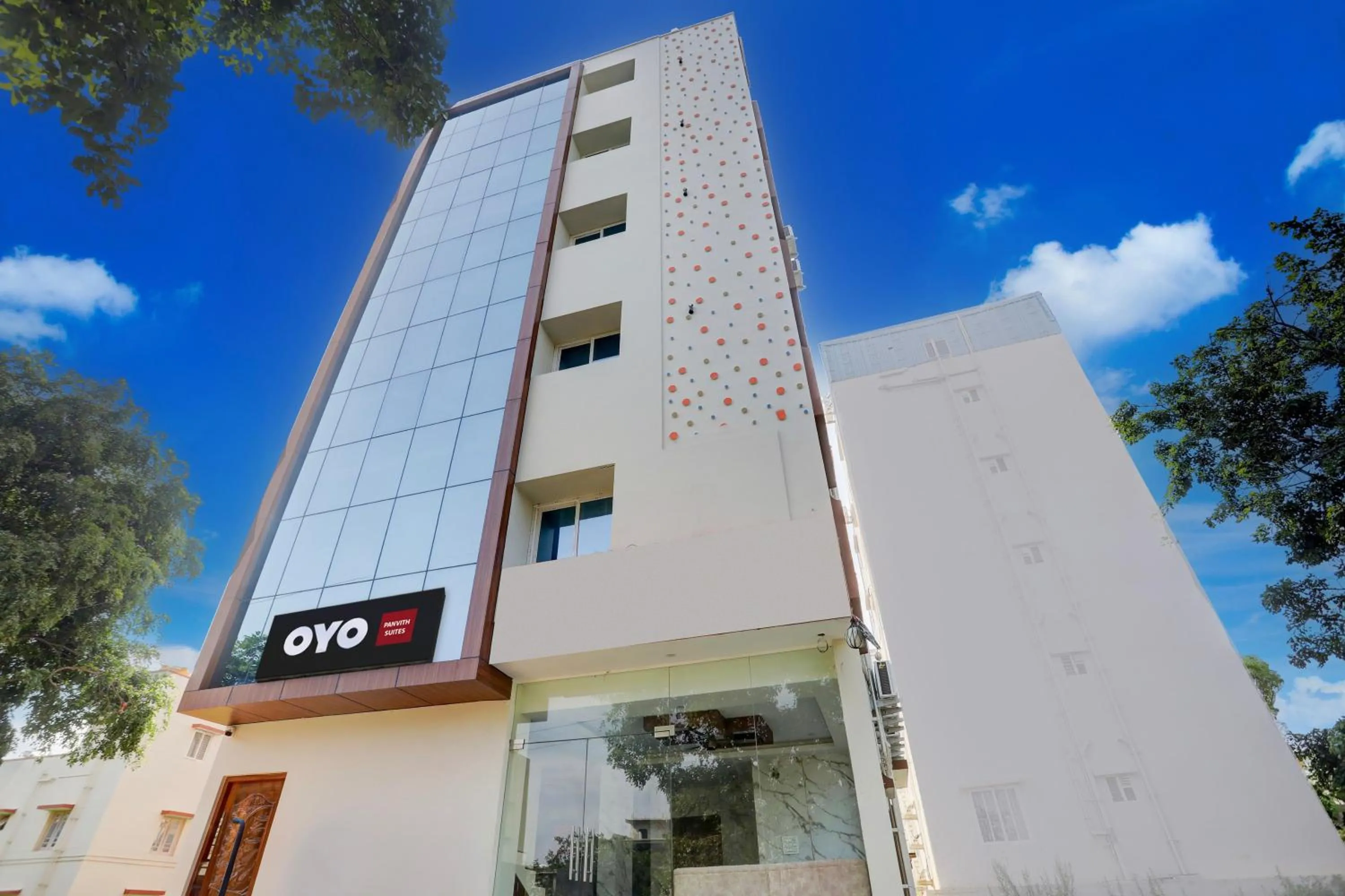 Super Hotel O PANVITH SUITES near Bangalore International Airport