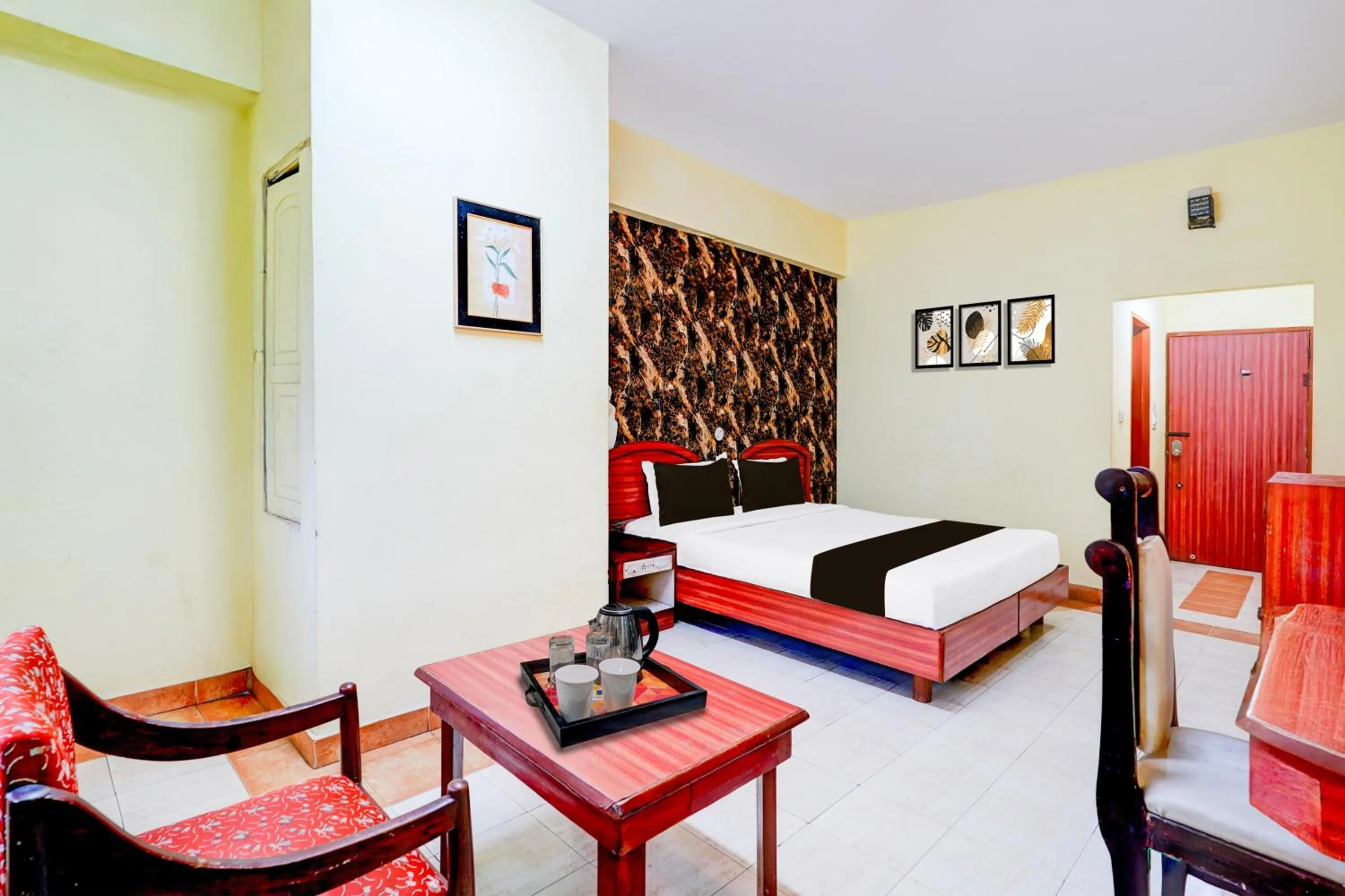 Bedroom, Bed in Super Townhouse Mysore Central Formerly Olive Star