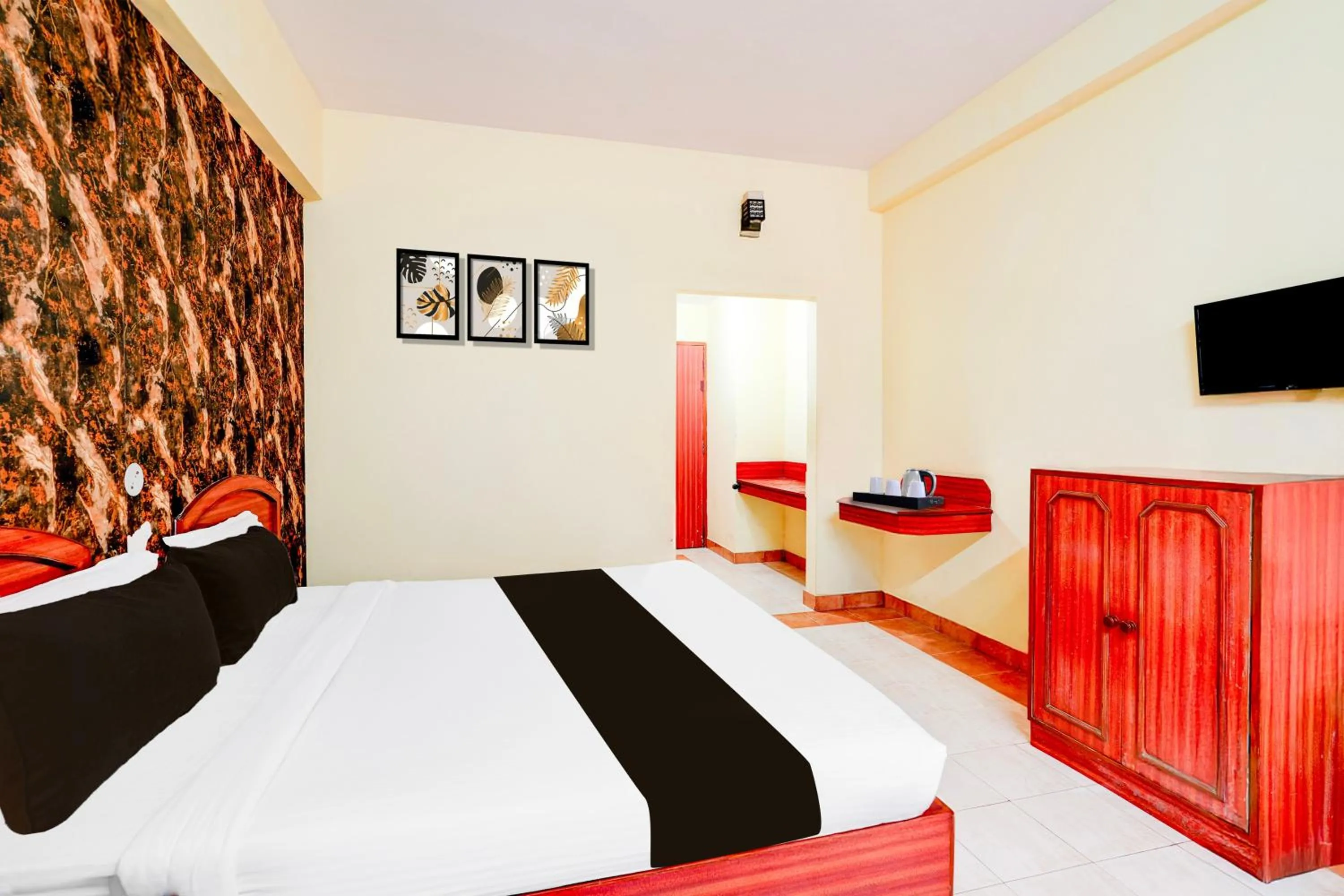 Bedroom, Bed in Super Townhouse Mysore Central Formerly Olive Star