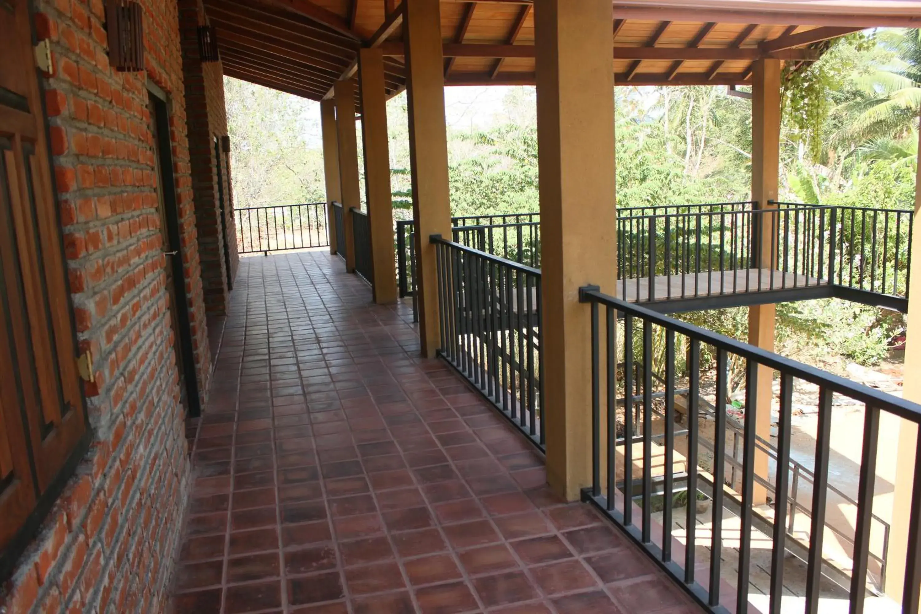 Budget Double Room in Guruge Villa Habarana Stay by HodiMacha Budget Double Room in Guruge Villa Habarana Stay by HodiMacha