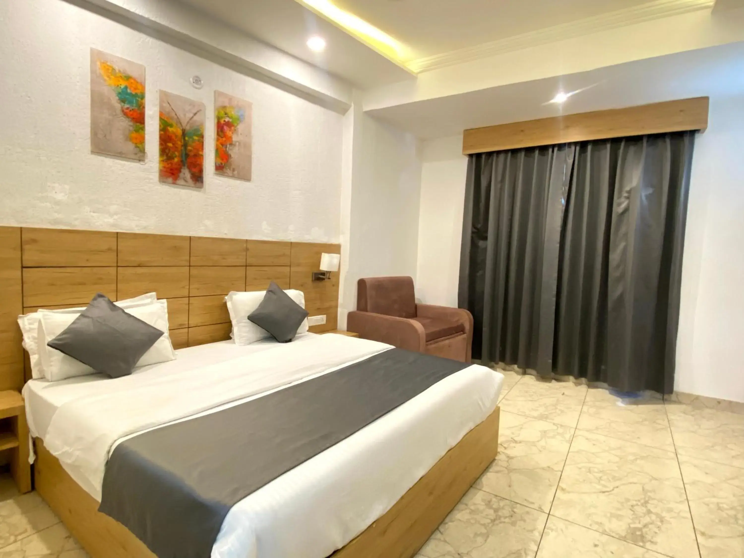 Superior Double Room in Sonu Guesthouse & Hostel, Rishikesh Superior Double Room in Sonu Guesthouse & Hostel, Rishikesh