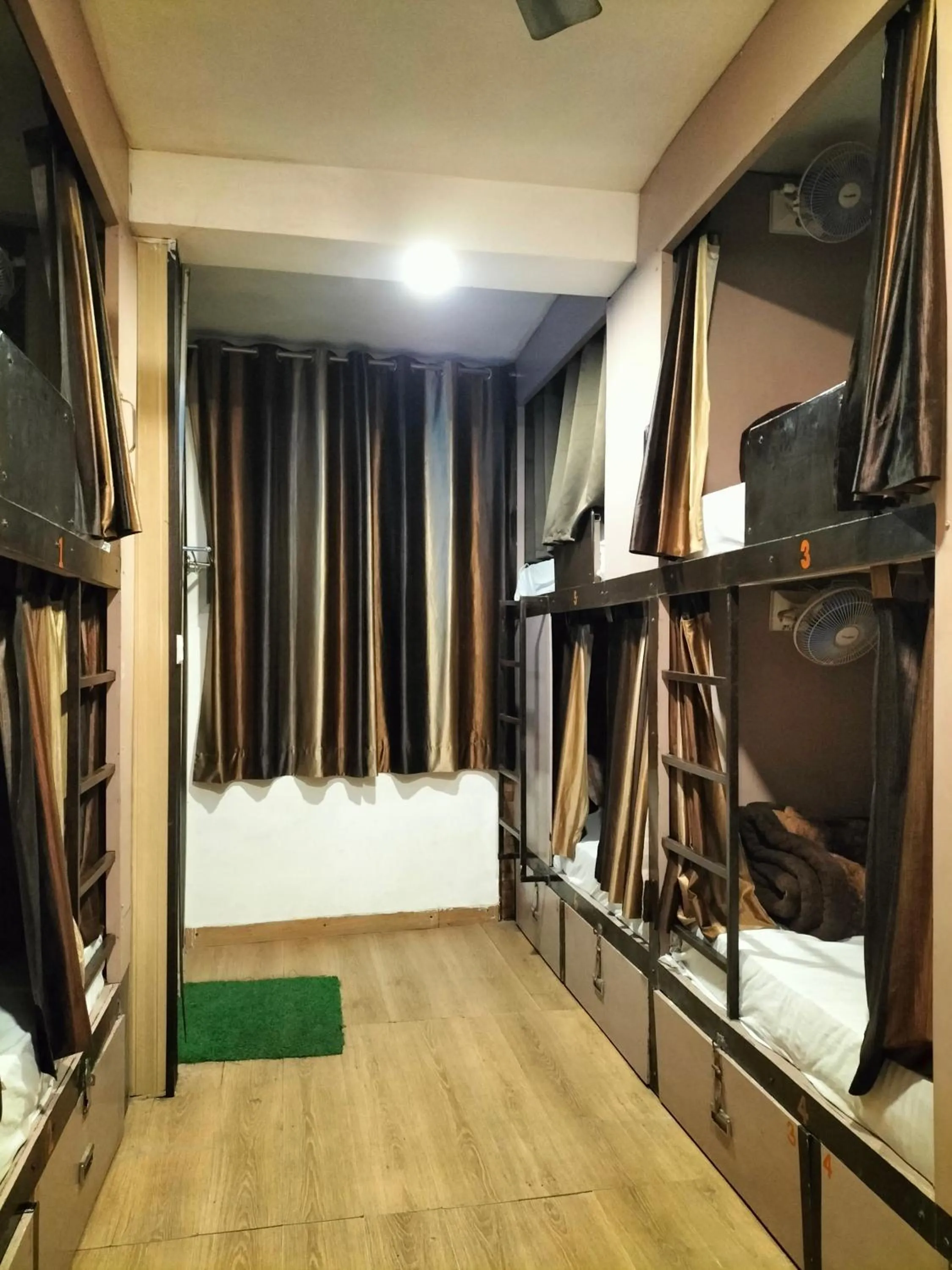 Bed in Sonu Guesthouse & Hostel, Rishikesh