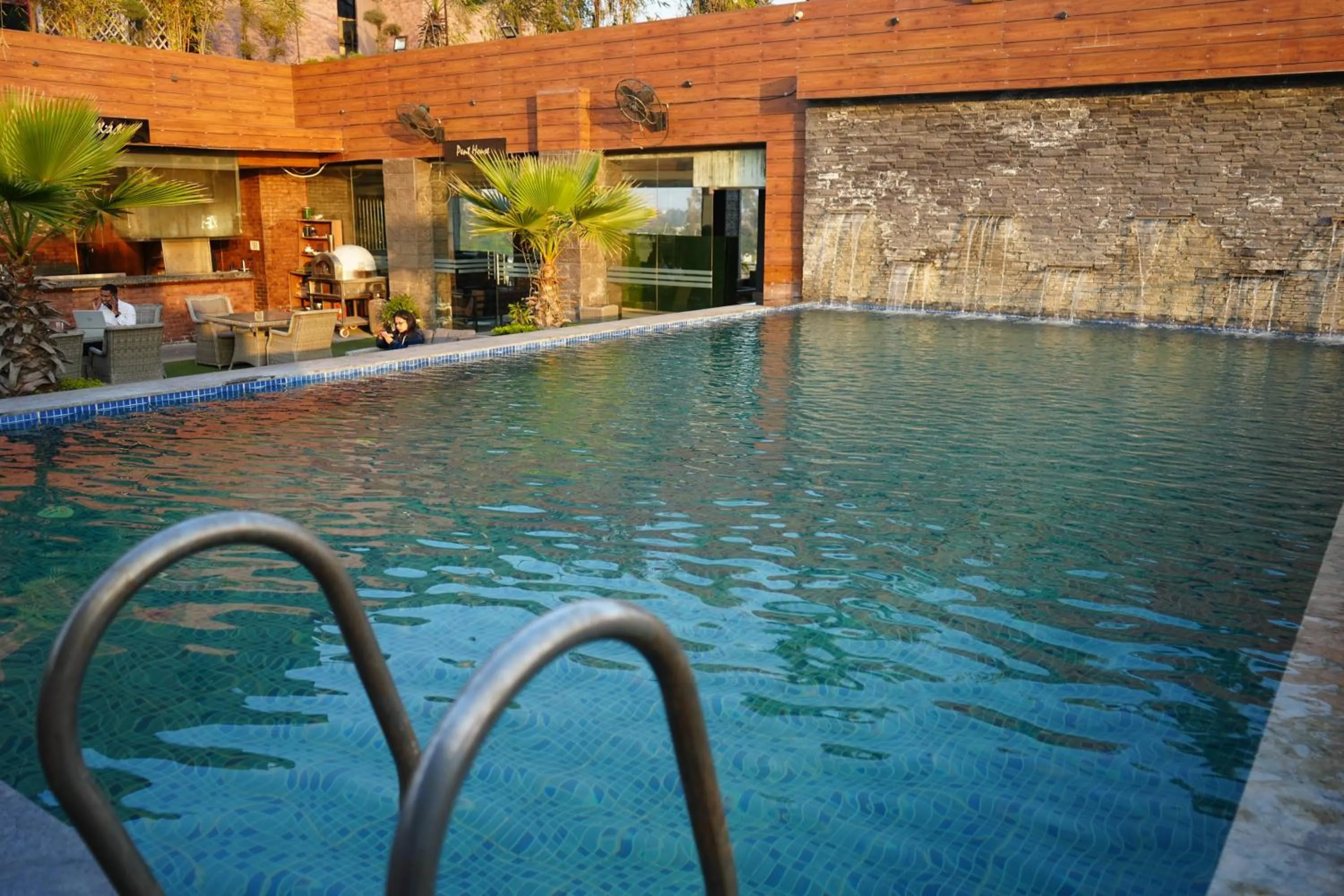 Swimming pool in Spree Hotel Meerut