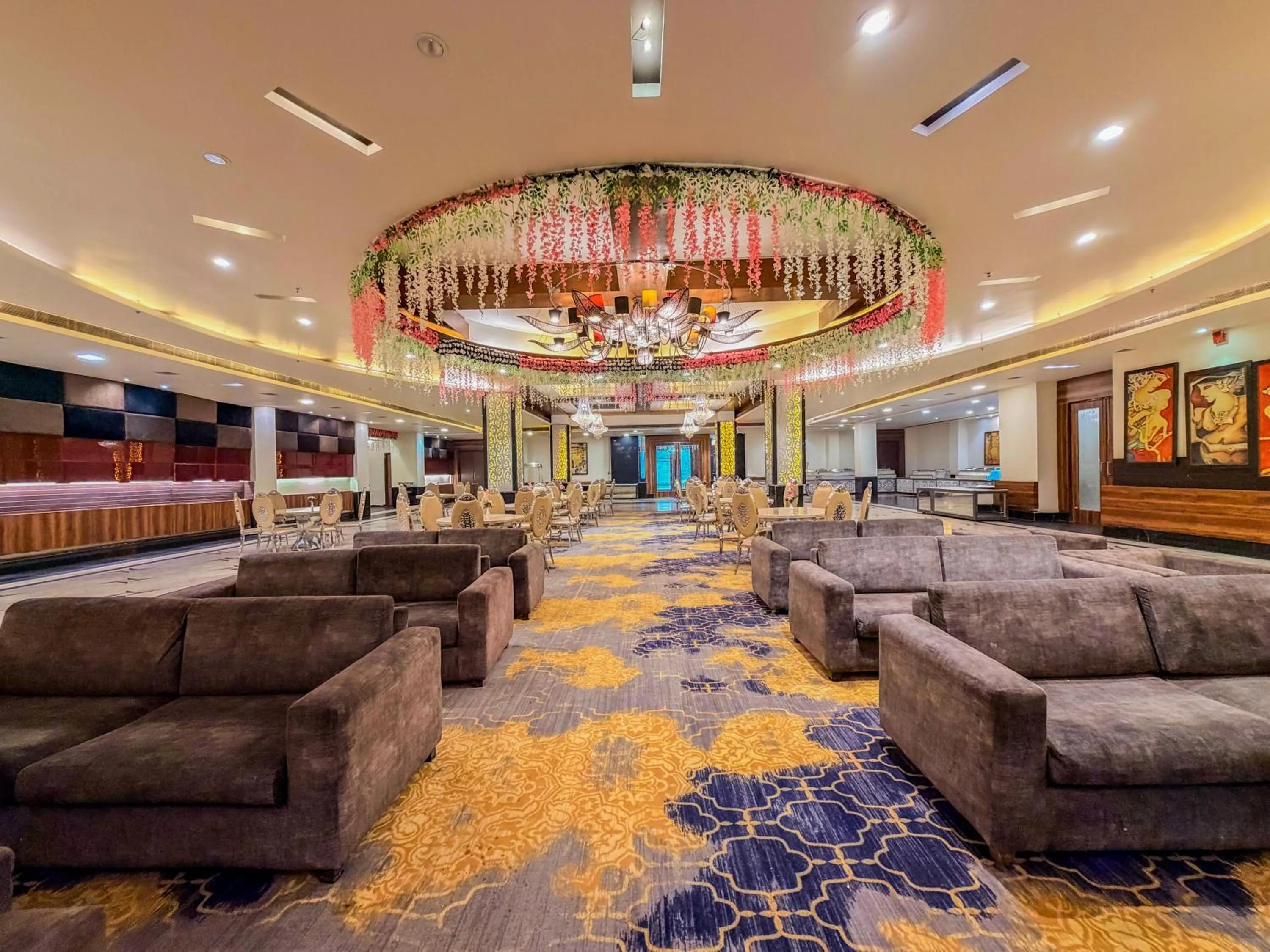 Banquet/Function facilities in Spree Hotel Meerut