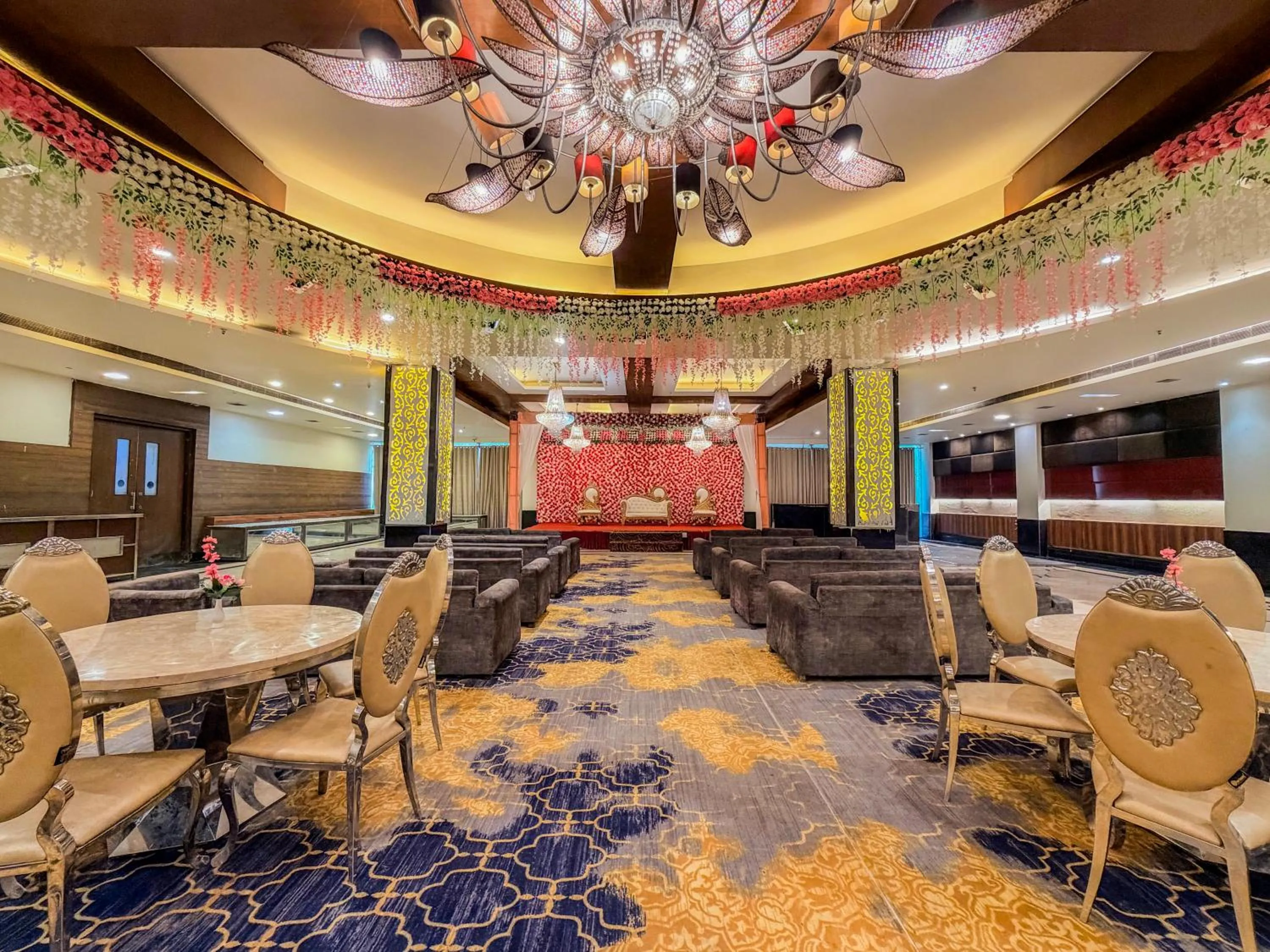 Banquet/Function facilities in Spree Hotel Meerut