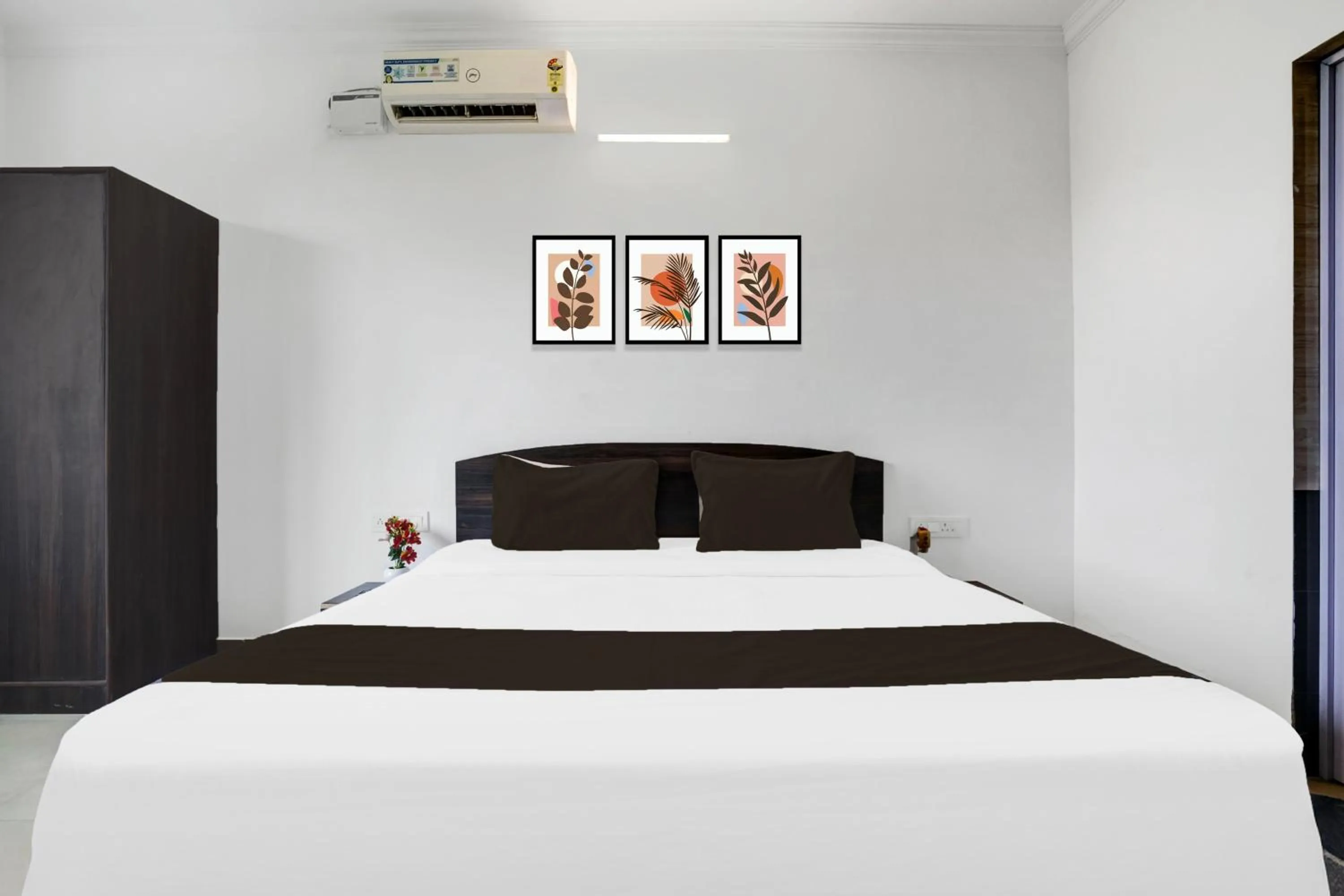 Bedroom, Bed in Super Hotel O Porvorim