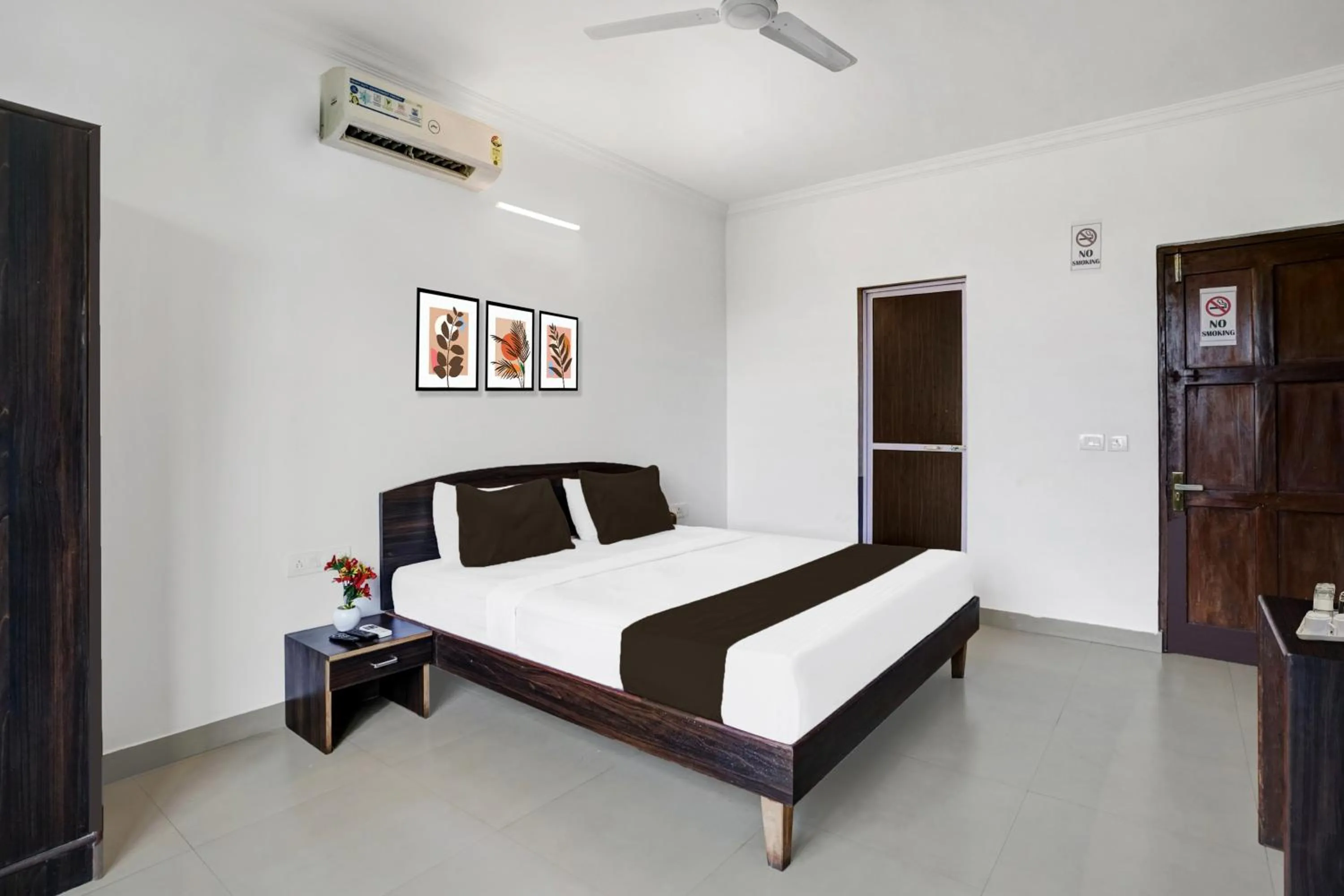 Bedroom, Bed in Super Hotel O Porvorim