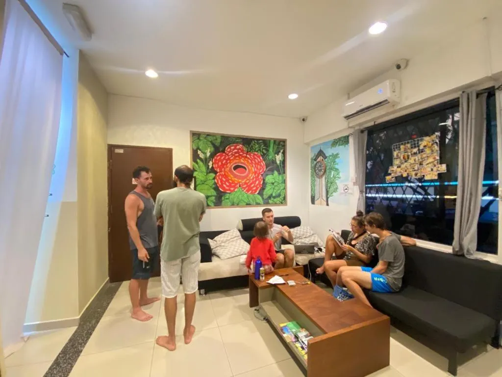 H2 Segama Backpacker