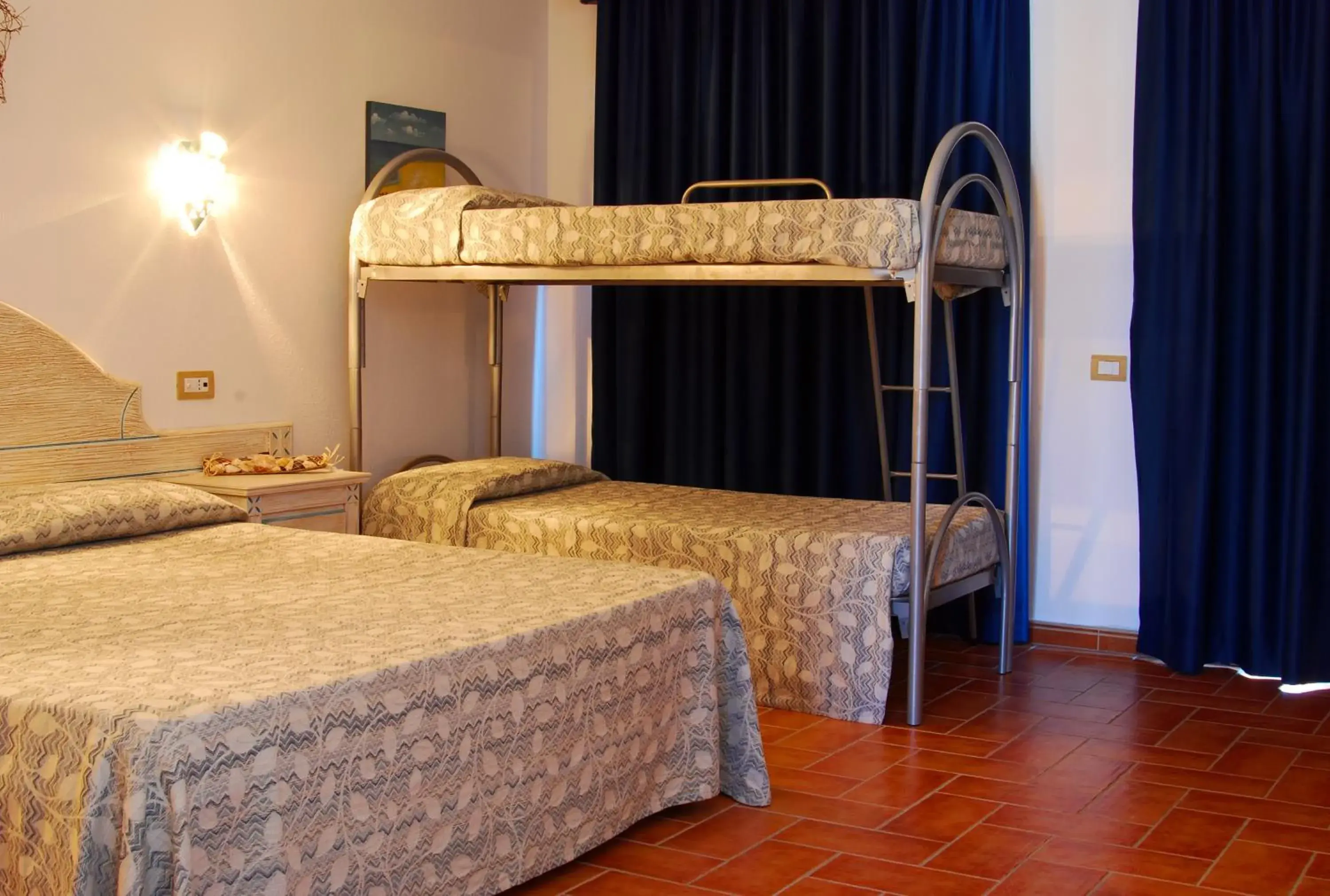 Bed in Hotel le Sabbie Bed in Hotel le Sabbie