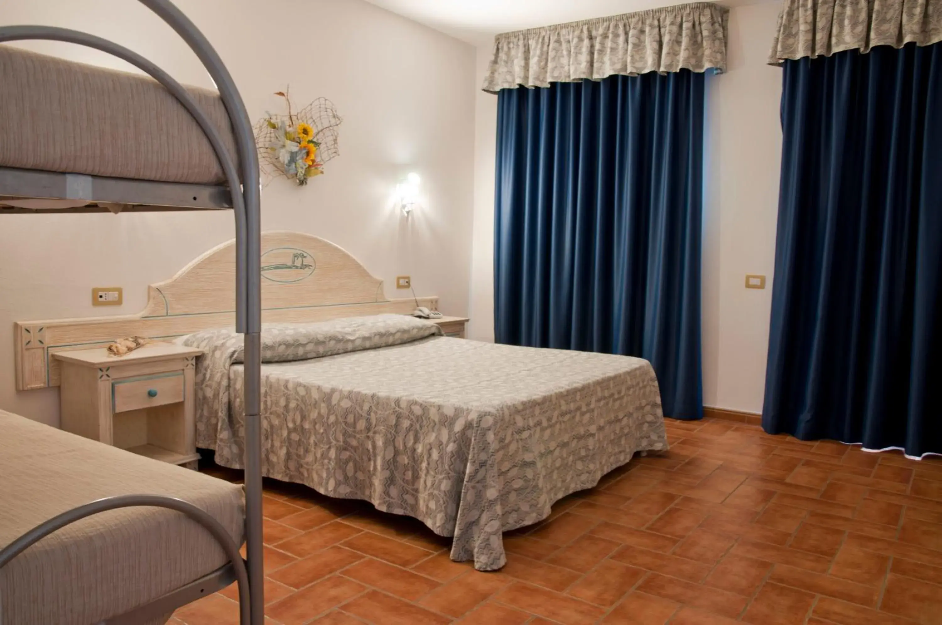 Bed in Hotel le Sabbie Bed in Hotel le Sabbie