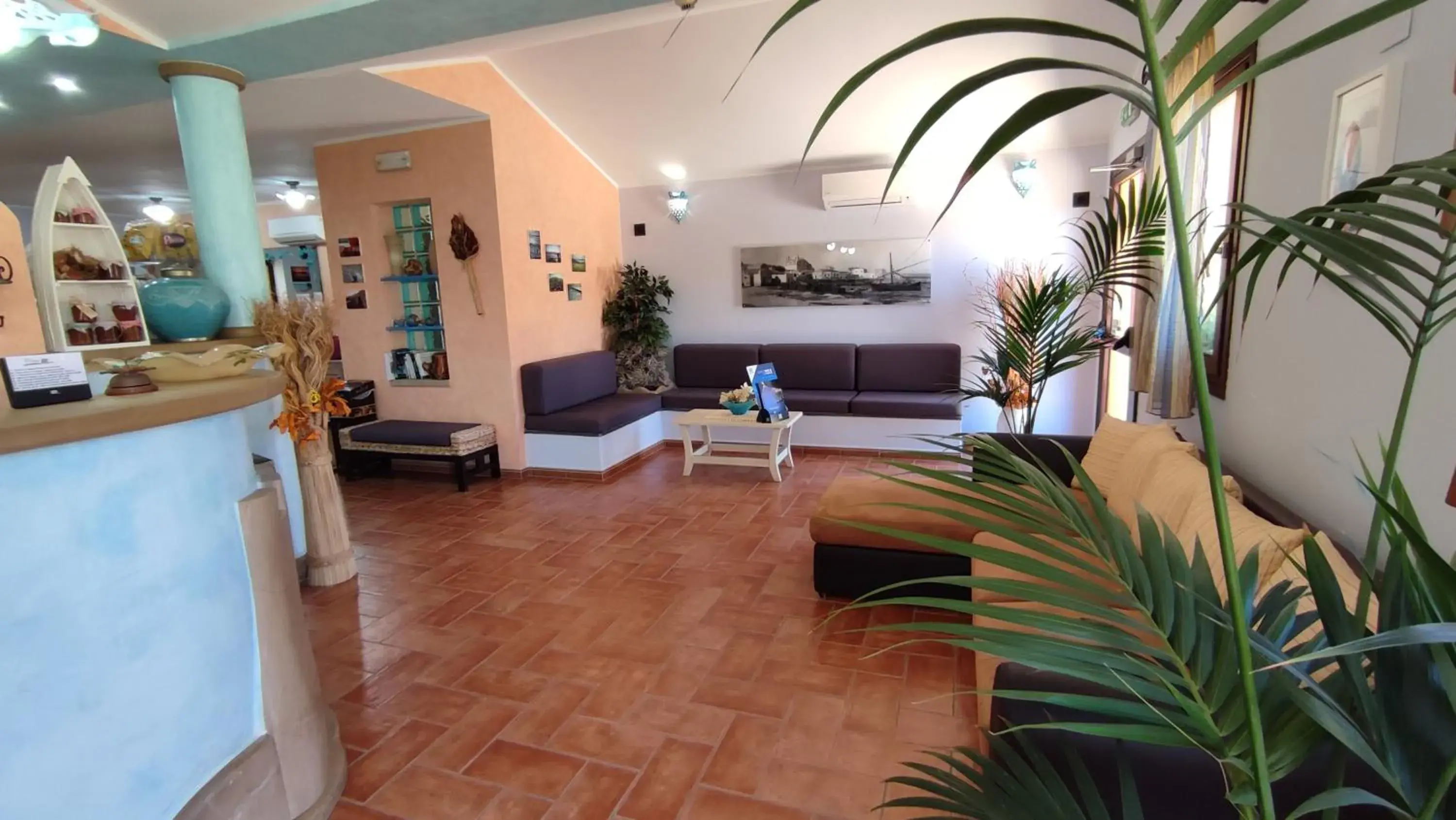 Lobby or reception in Hotel le Sabbie Lobby or reception in Hotel le Sabbie