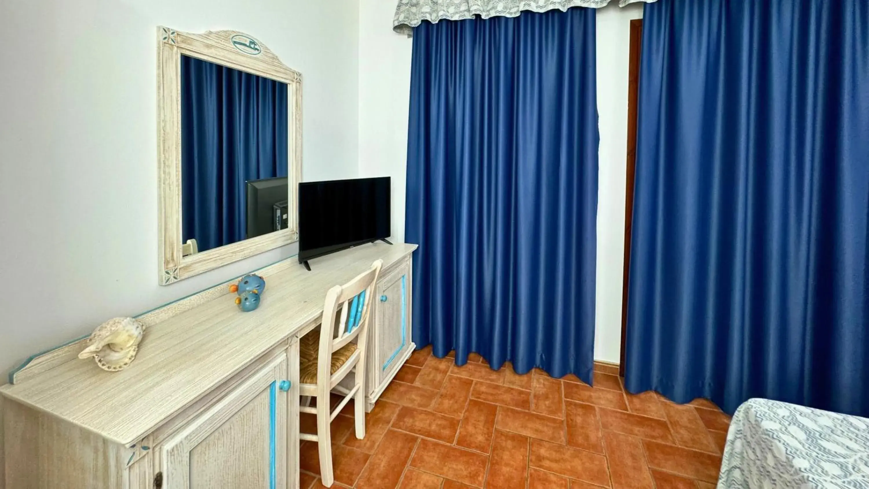 TV and multimedia in Hotel le Sabbie TV and multimedia in Hotel le Sabbie