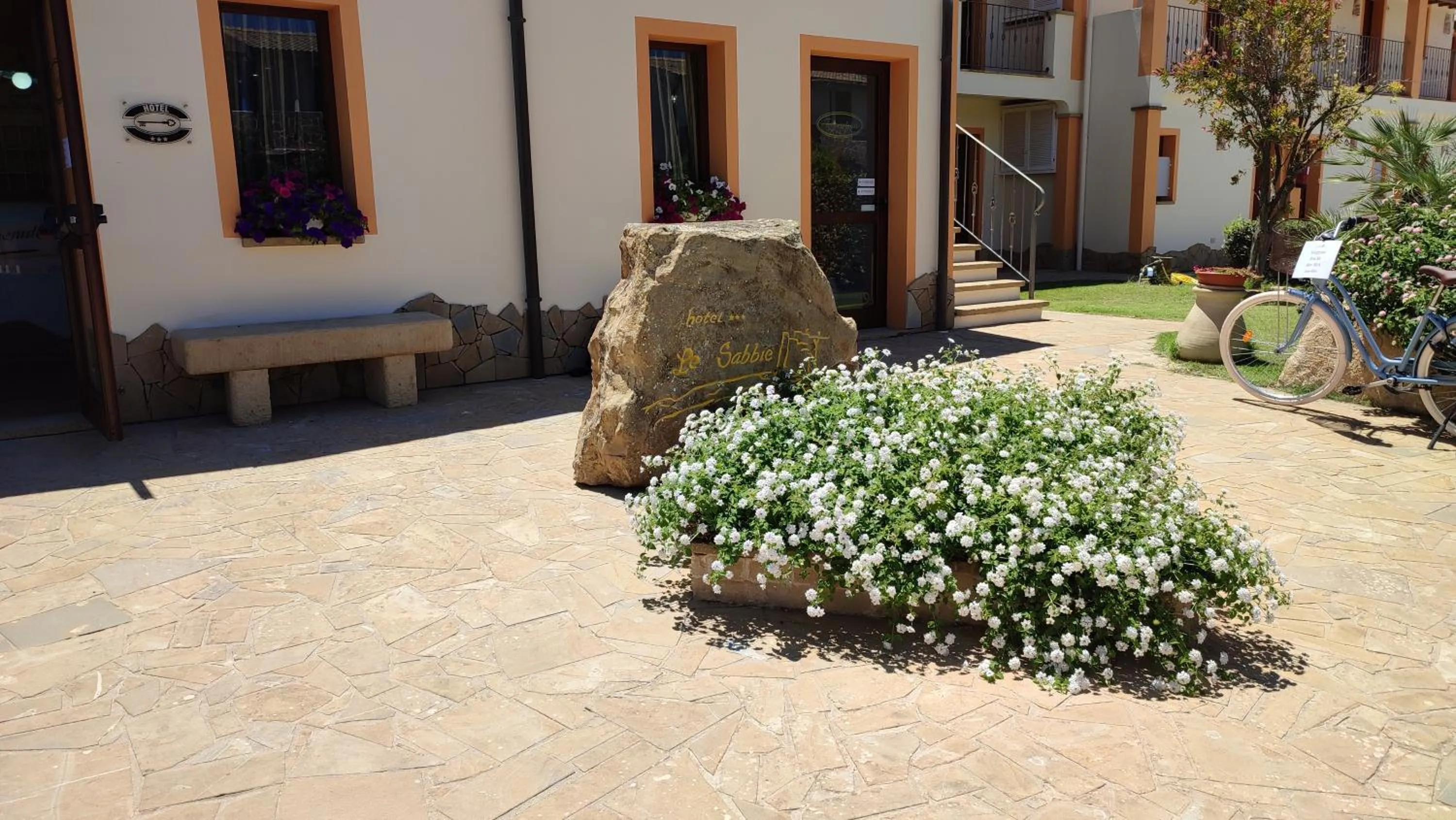 Property building in Hotel le Sabbie