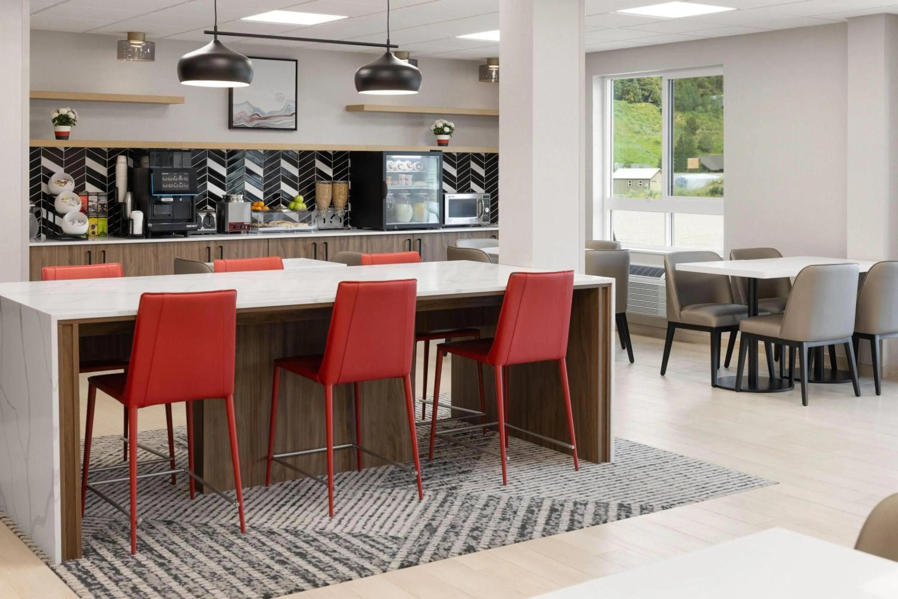 Breakfast in Hawthorn Extended Stay by Wyndham Alpine