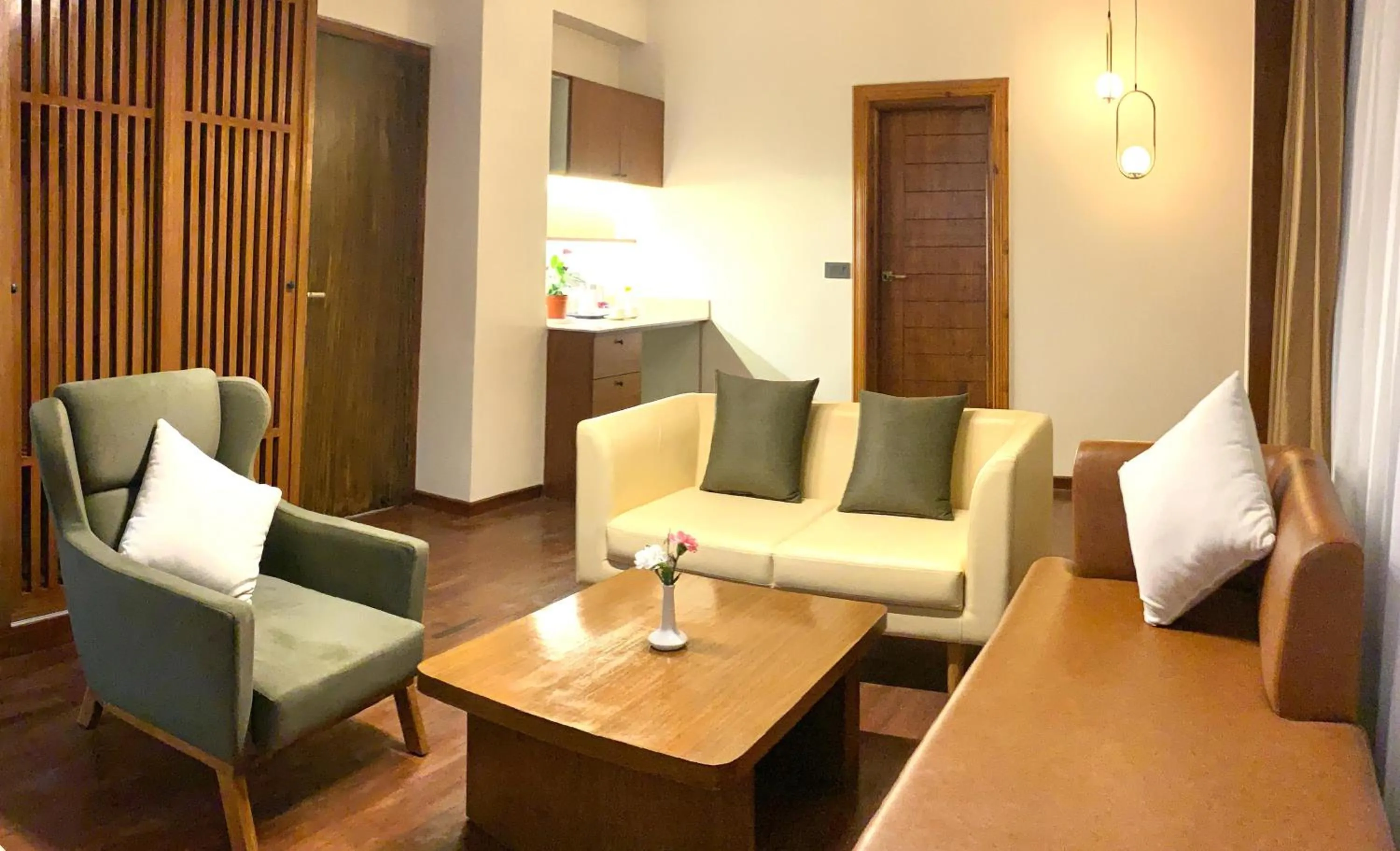 Living room in Mhendo Hotel & Studio Suites