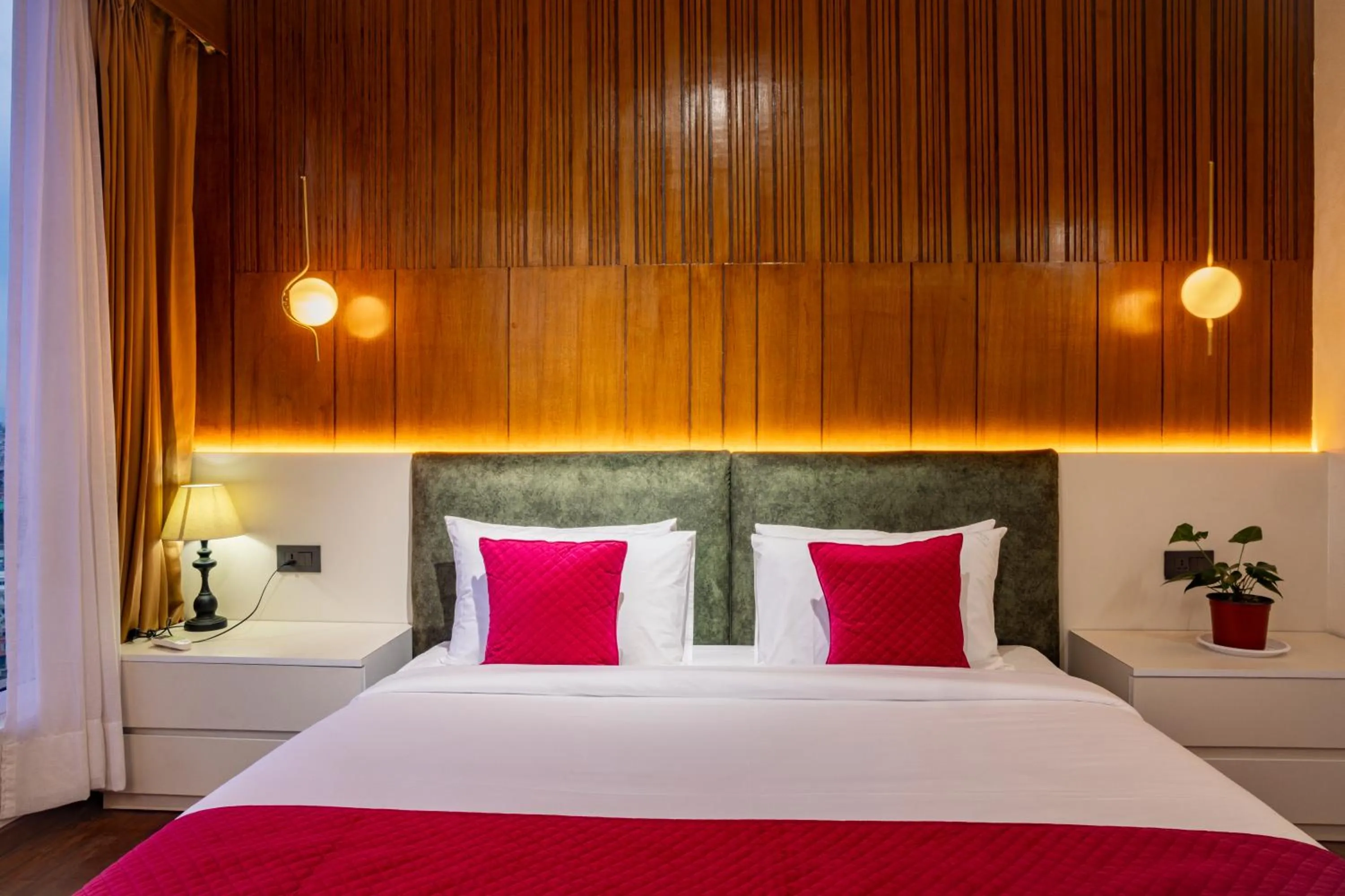 Bed in Mhendo Hotel & Studio Suites