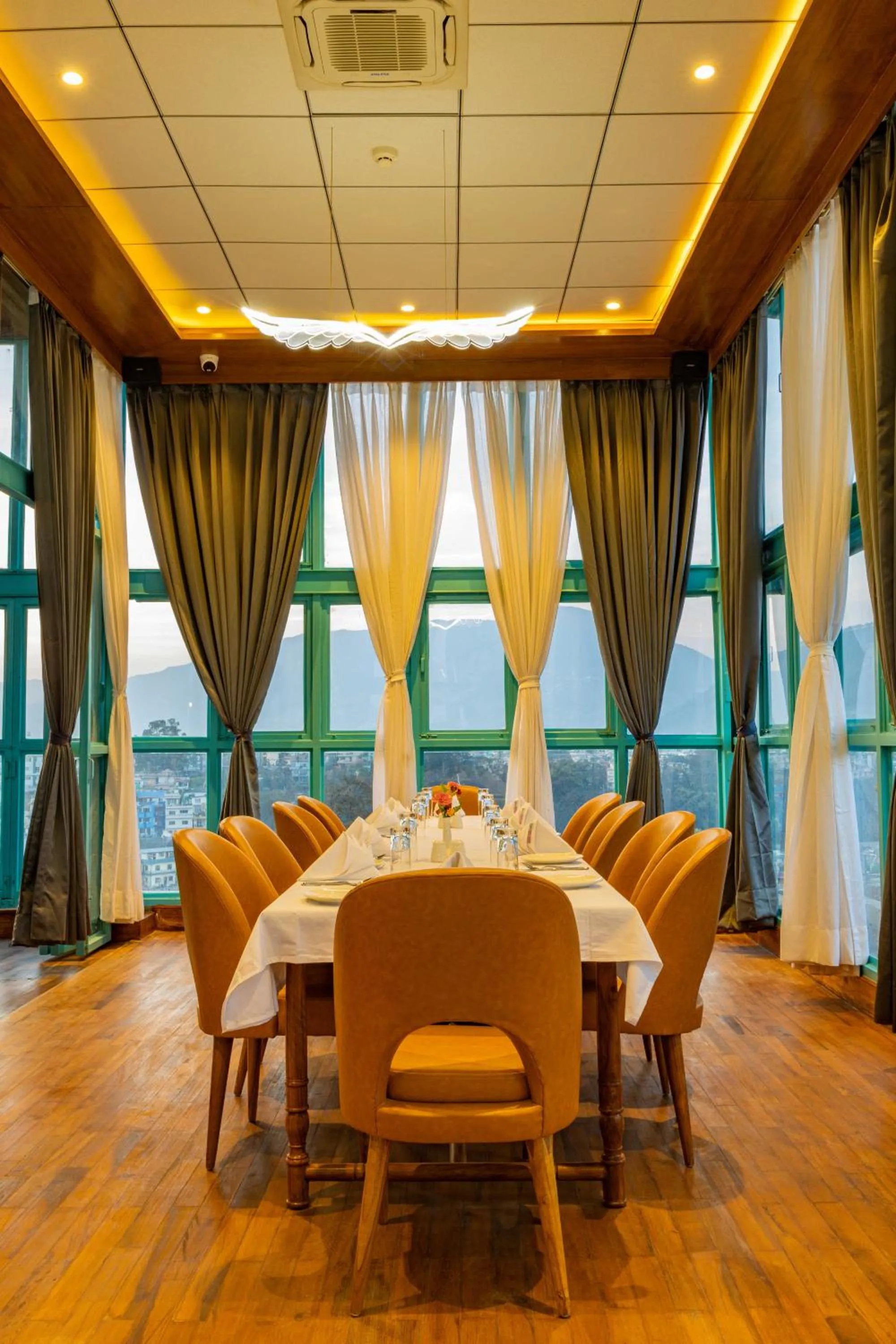Business facilities in Mhendo Hotel & Studio Suites