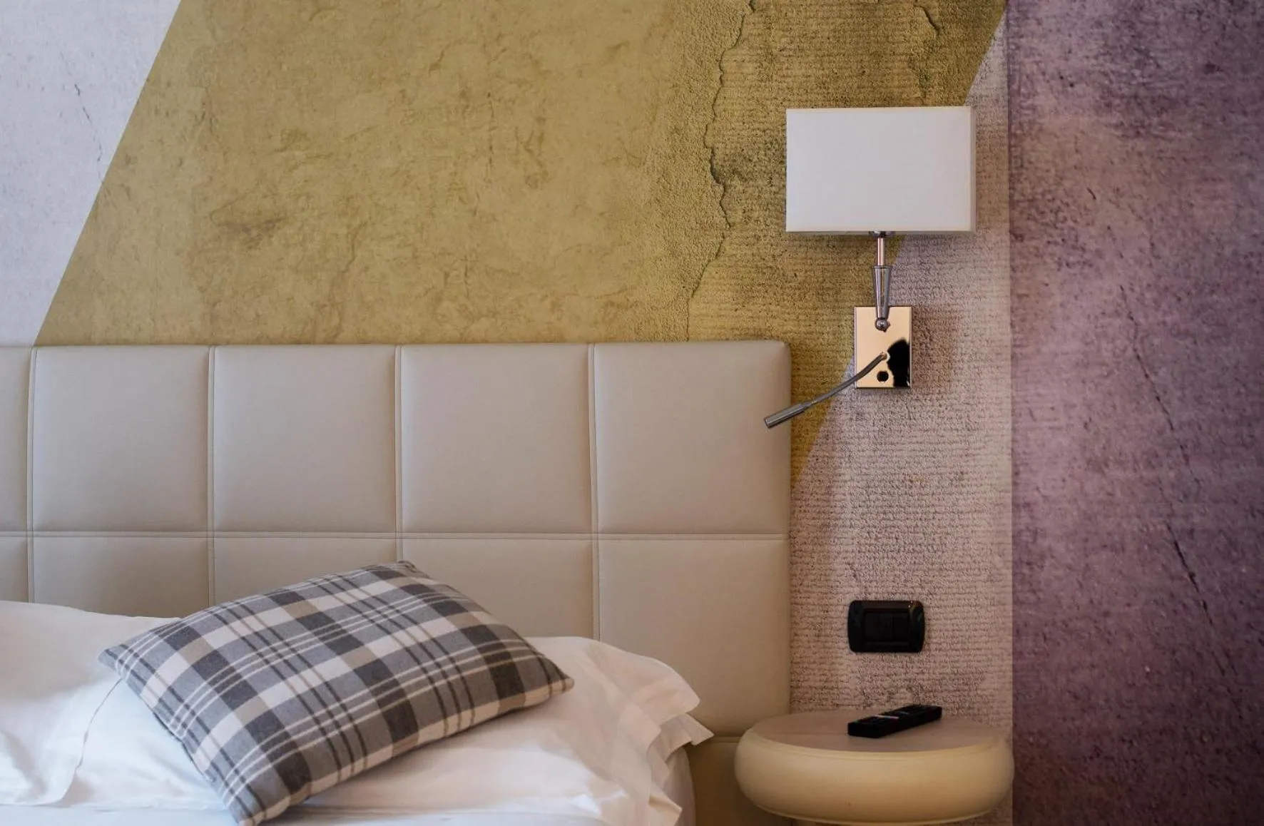 Bed in Duomo Hotel & Apartments