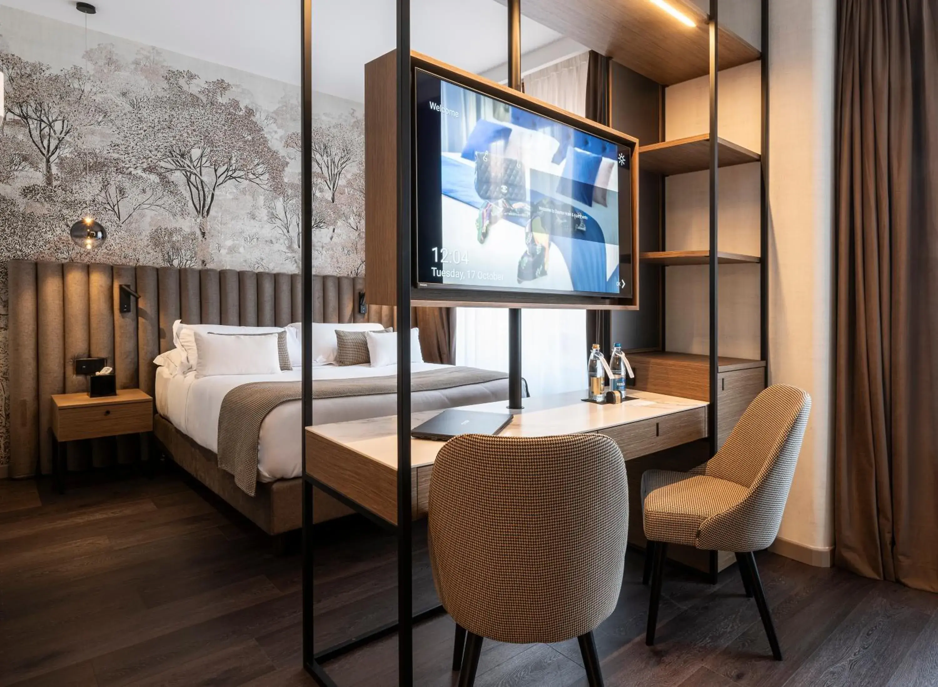 Bed in Duomo Hotel & Apartments Bed in Duomo Hotel & Apartments