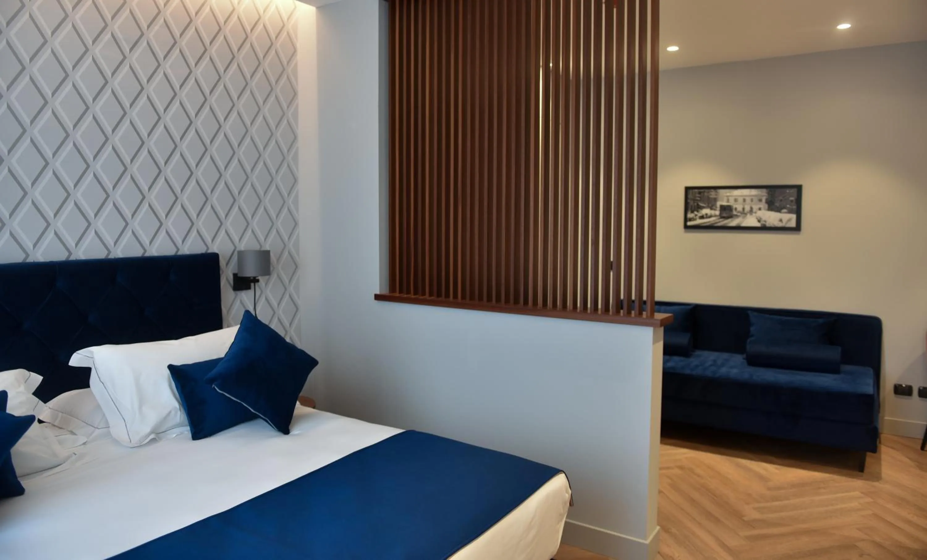 Bed in Duomo Hotel & Apartments