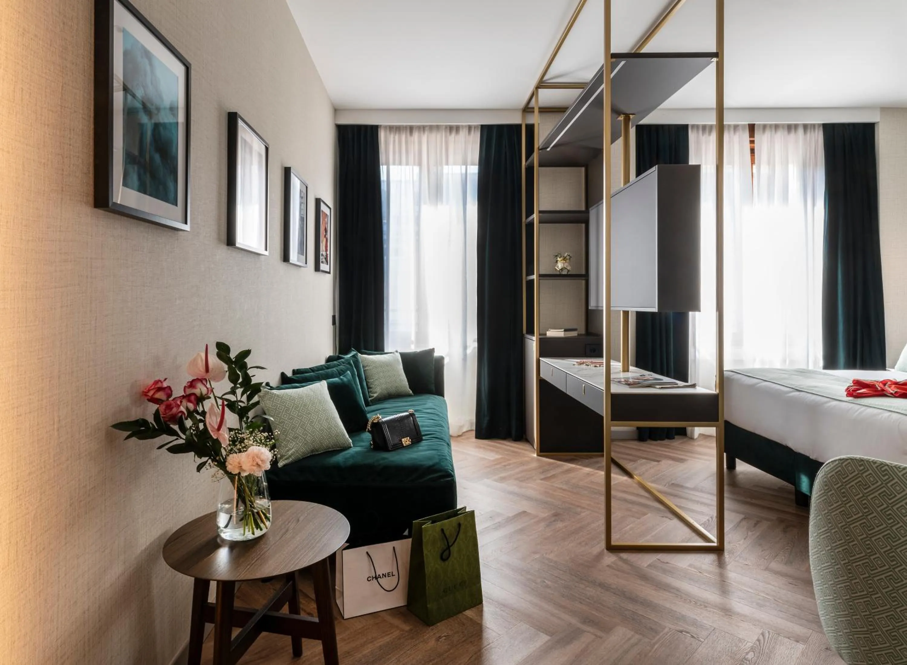 Bed in Duomo Hotel & Apartments