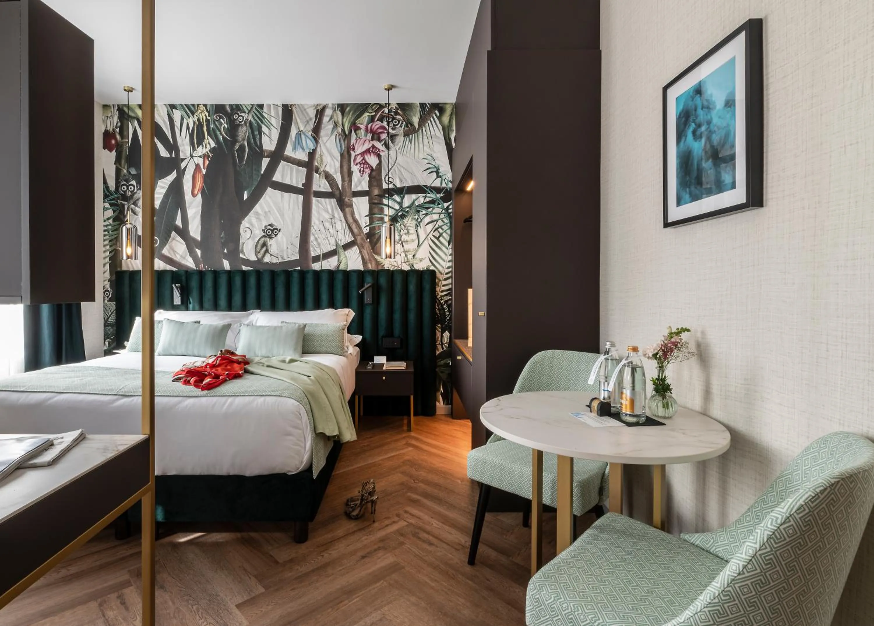 Bed in Duomo Hotel & Apartments