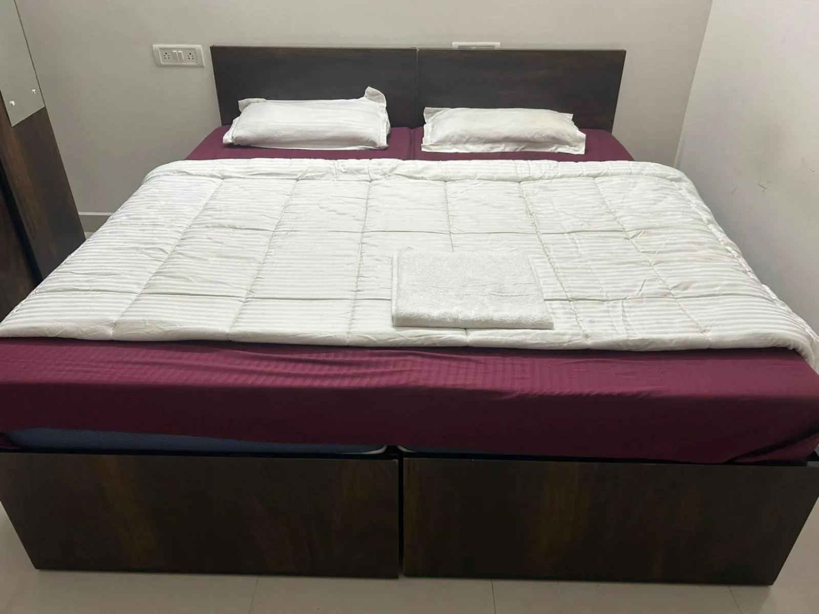 Bed in Grand View Hotel
